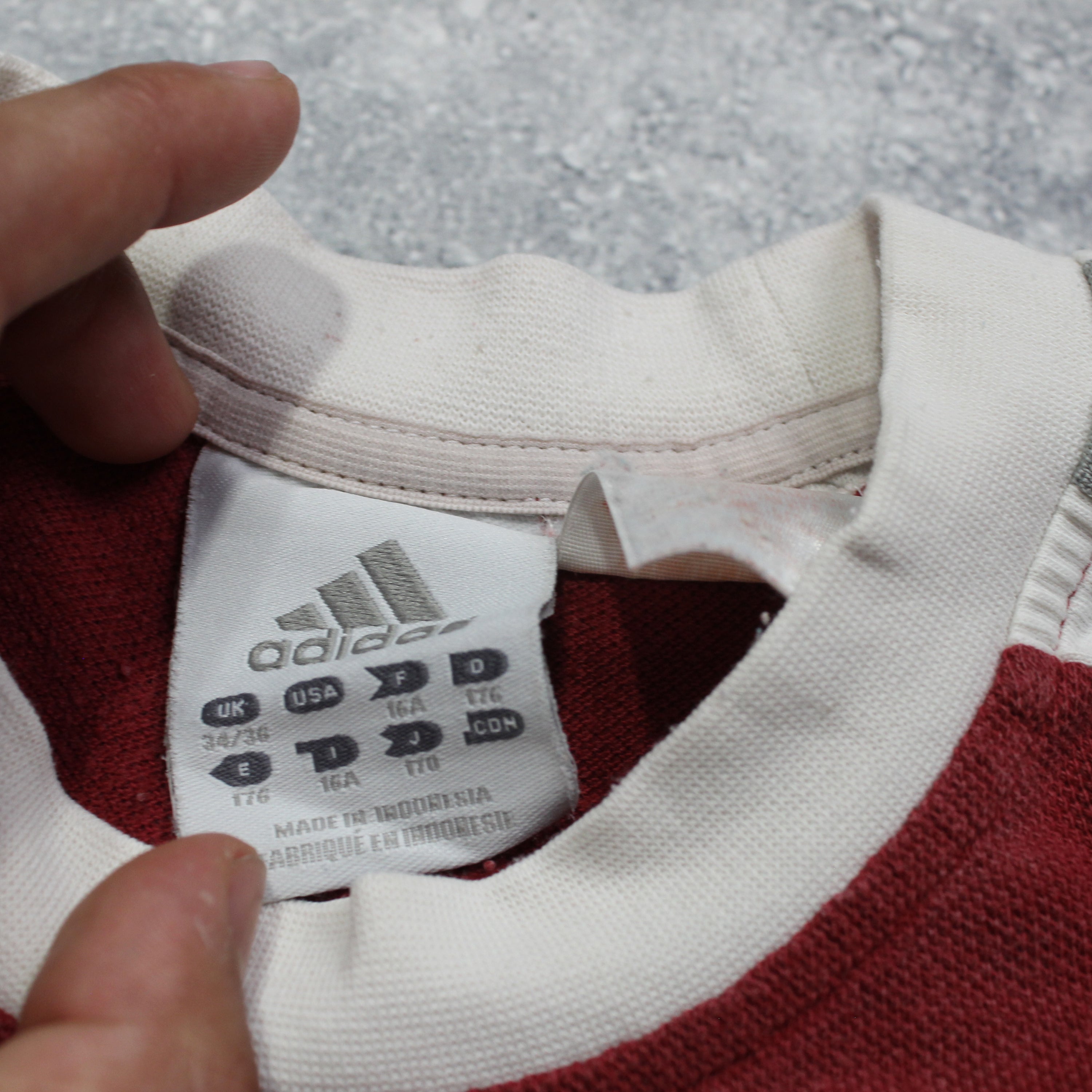 2000s Adidas T-Shirt