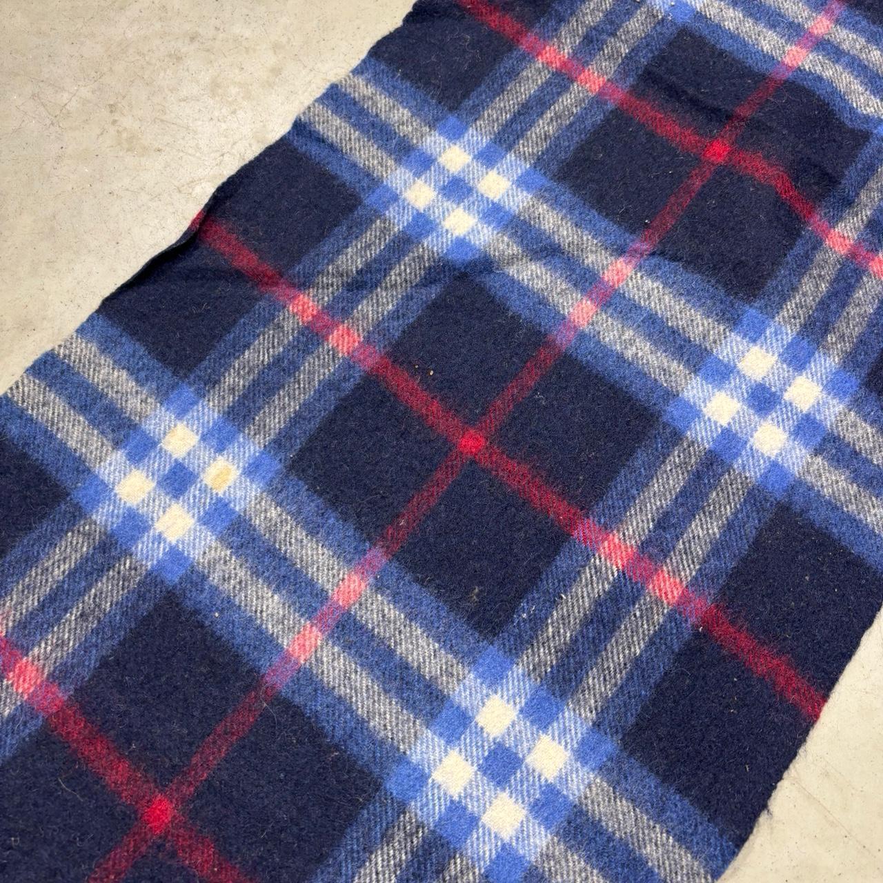 90s Burberrys Plaid Scarf