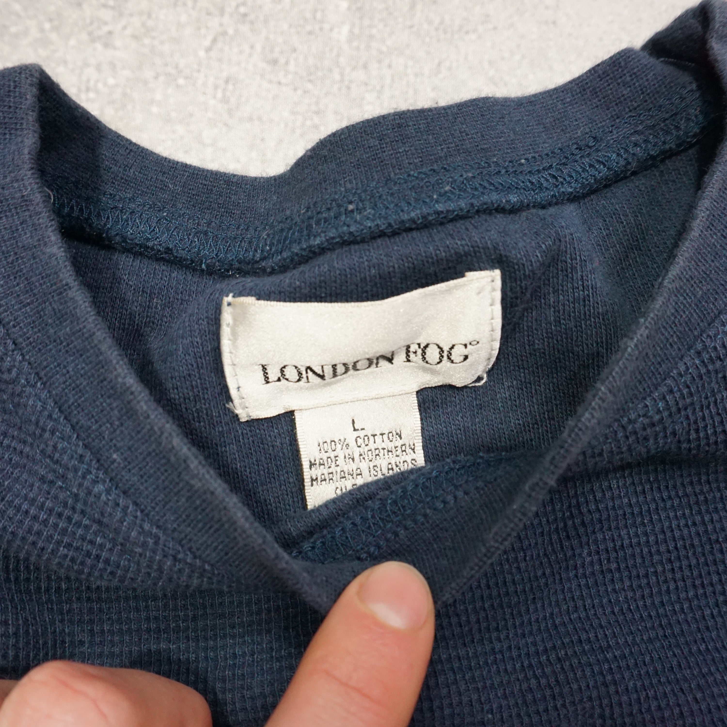 2000s London Fog Waffle Knit T-Shirt