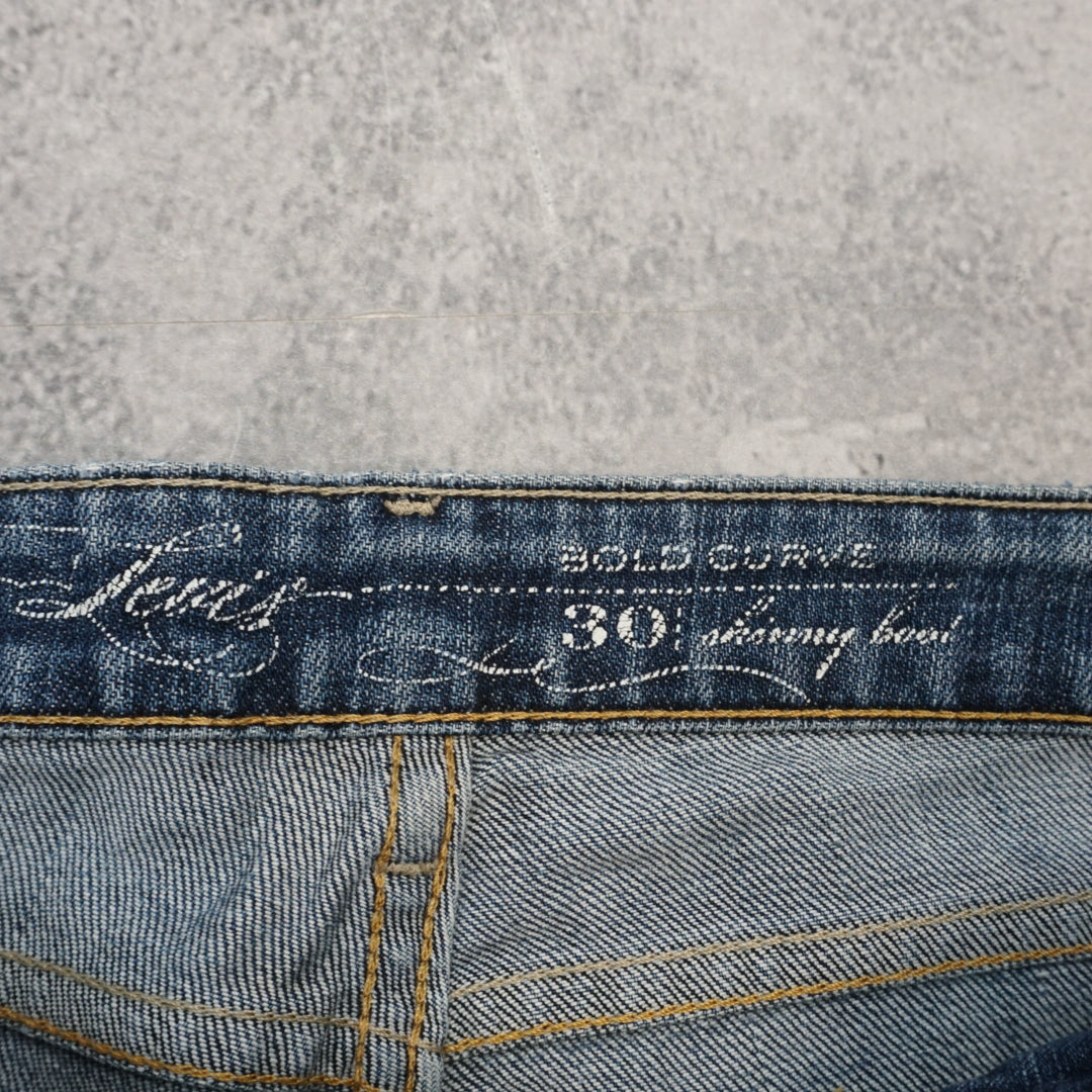 2000s Levis Patch Bootcut Jeans