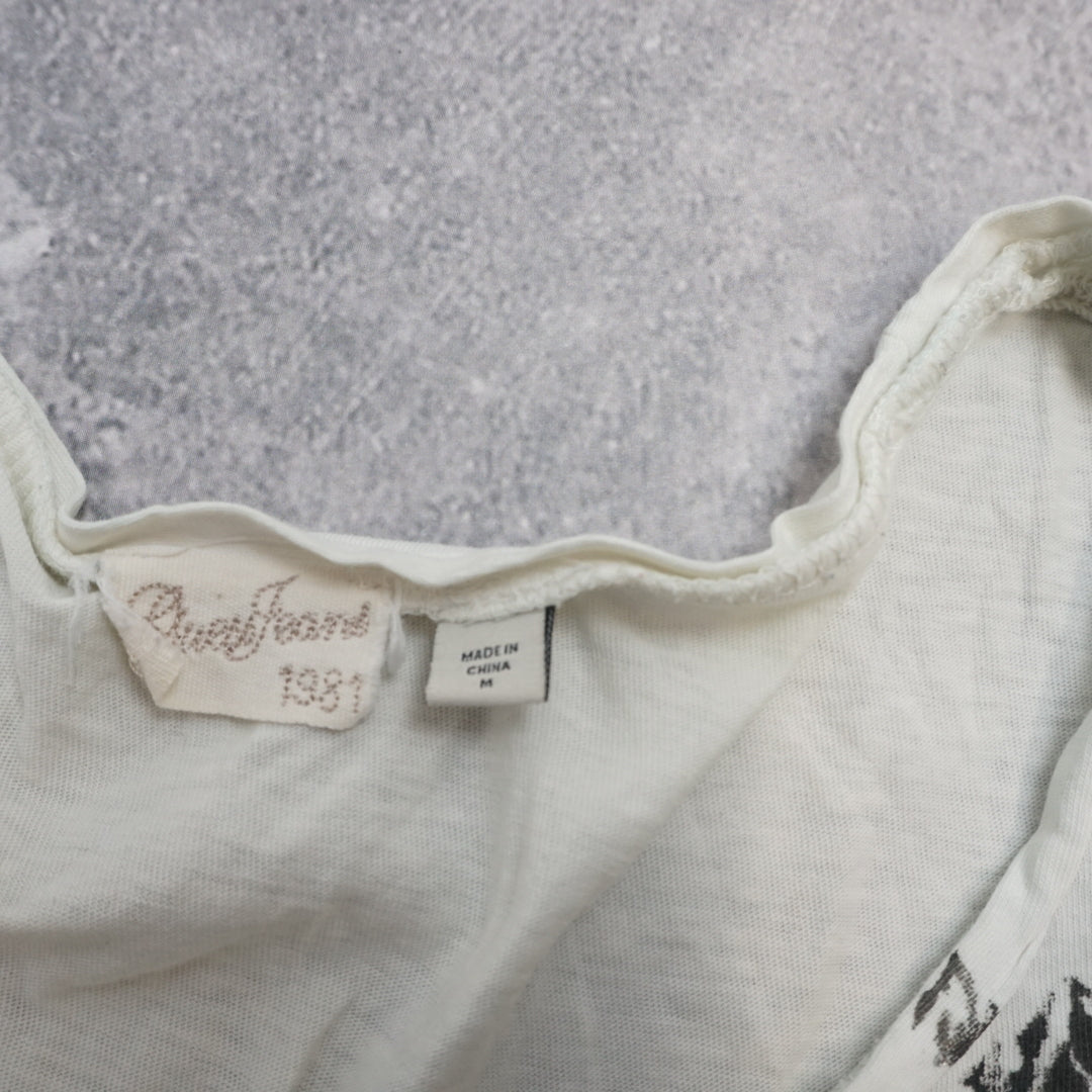 2000s Guess Beautiful Graphic Top