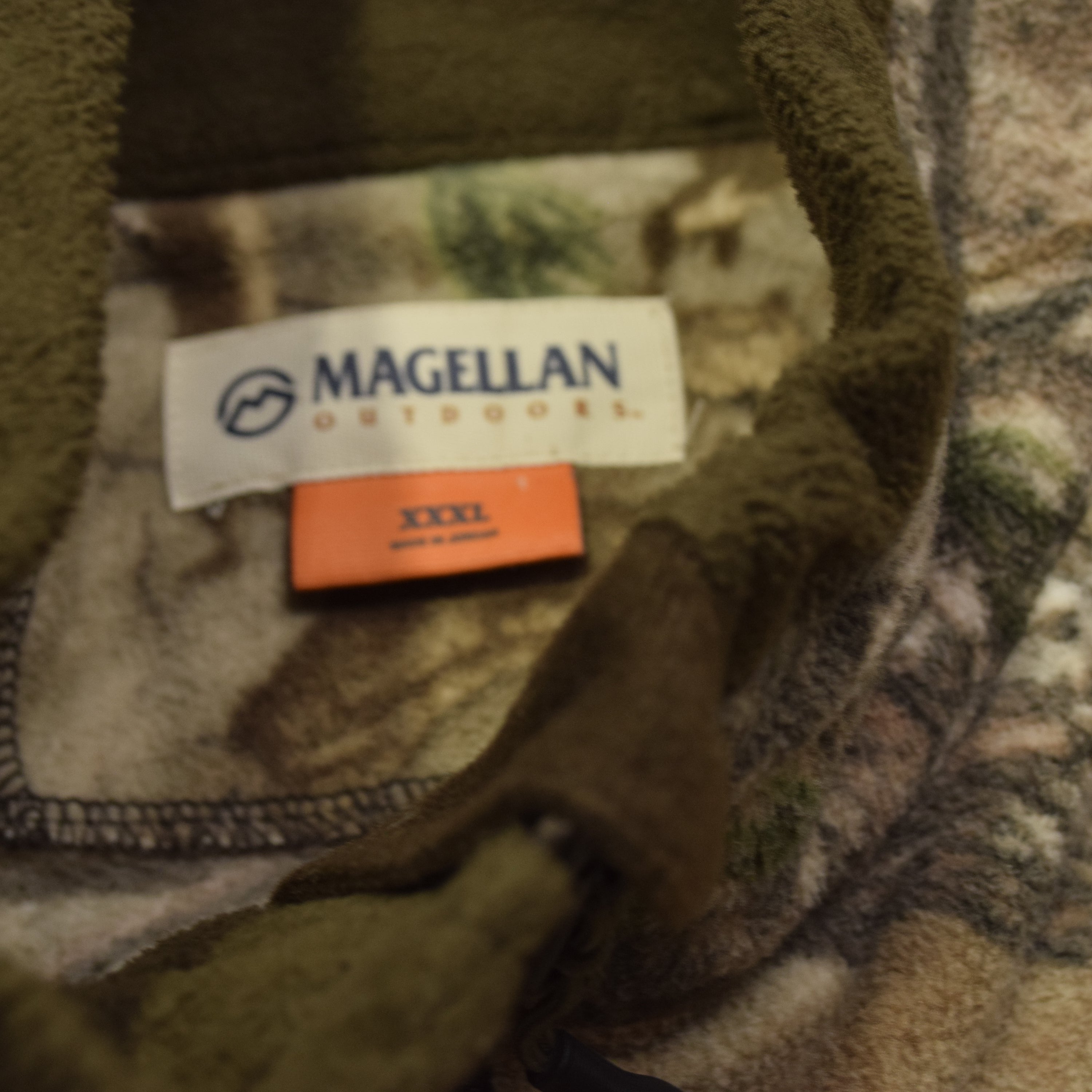 2000s Magellan Outdoor Camouflage Fleece