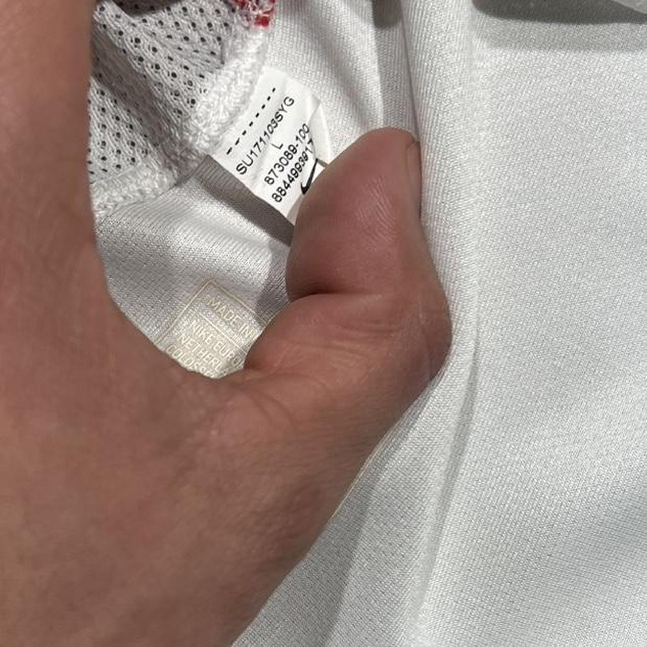 2000s Nike Graphic Jersey