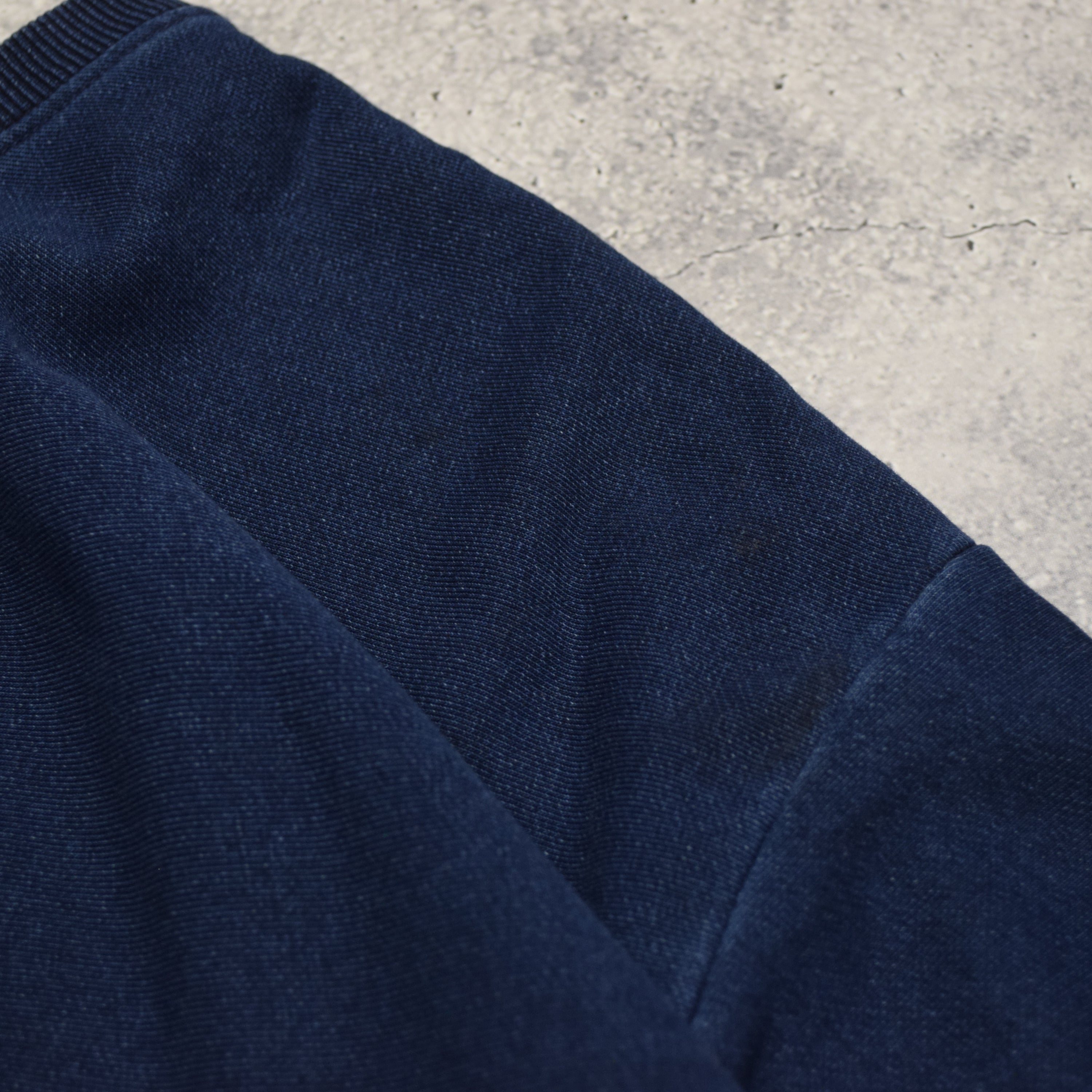 Ellivo Crewneck
