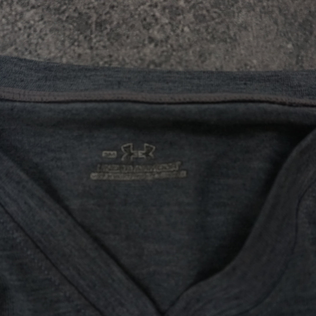 Under Armour Top