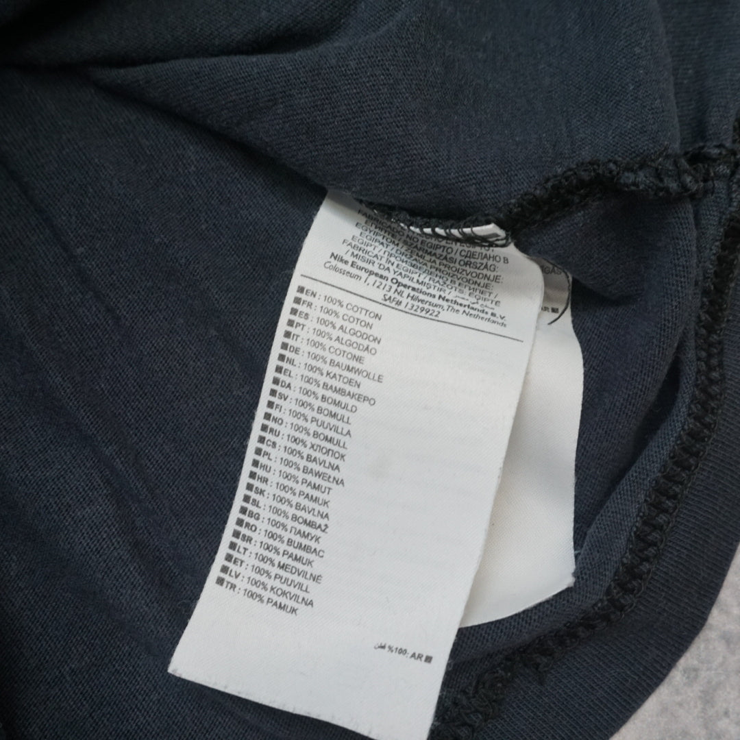 2000s Nike Regular Fit Swoosh T-Shirt