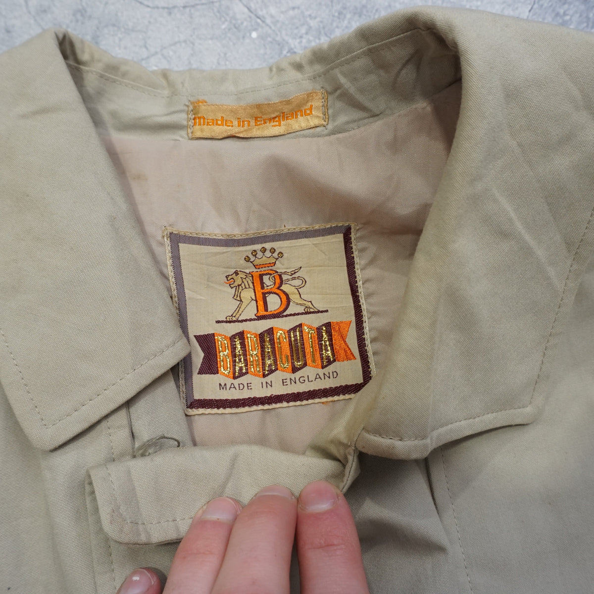 80s Baracuta Trench Coat