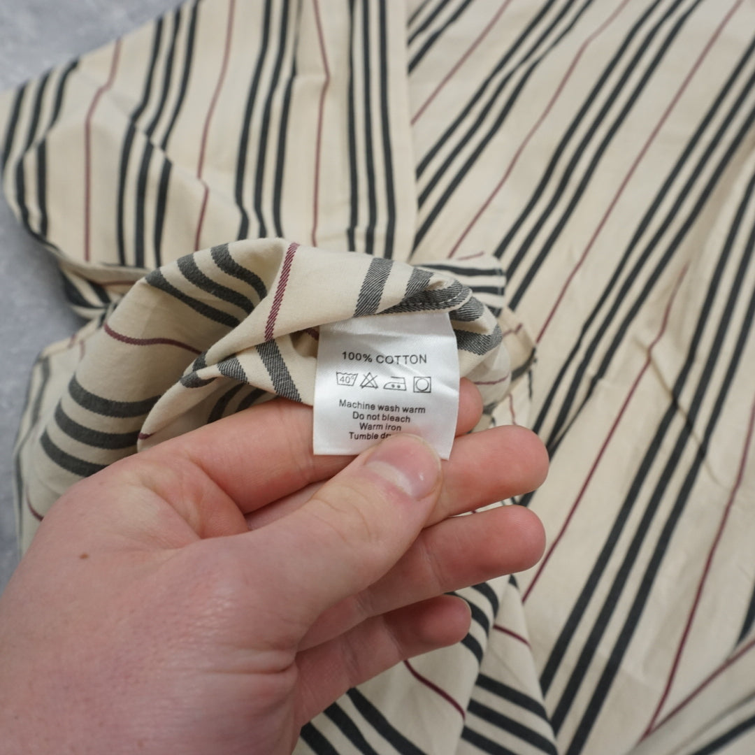 2000s Burberry London Button Up