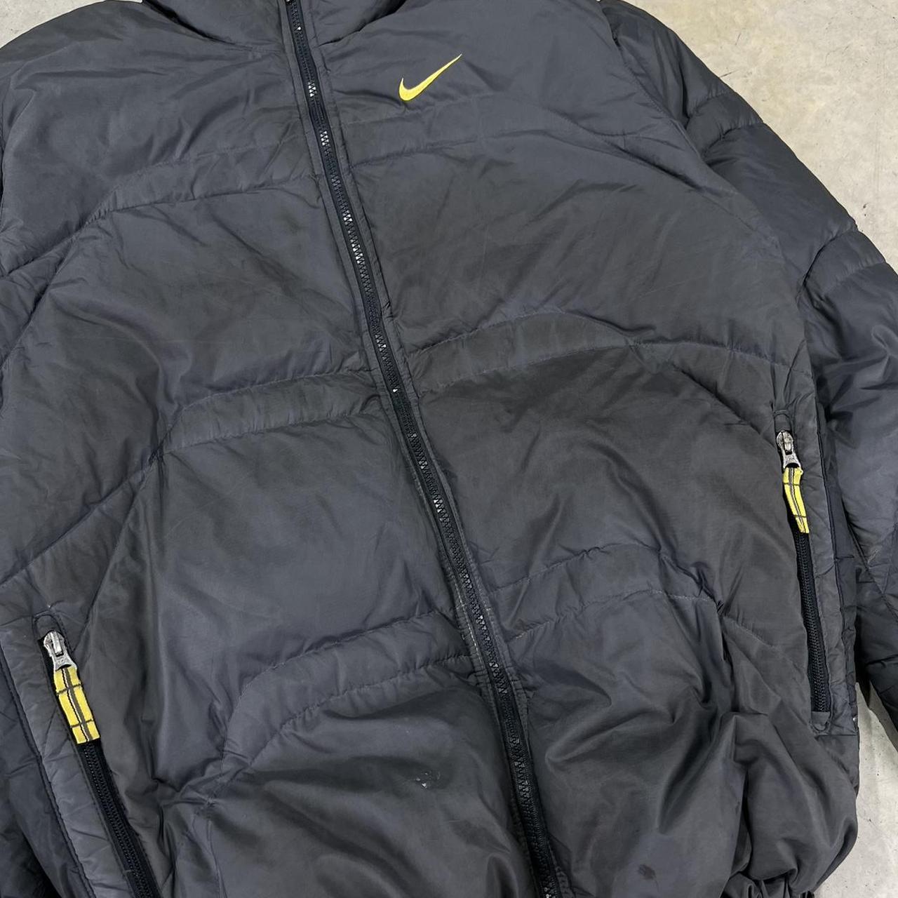2000s Nike Puffer Jacket
