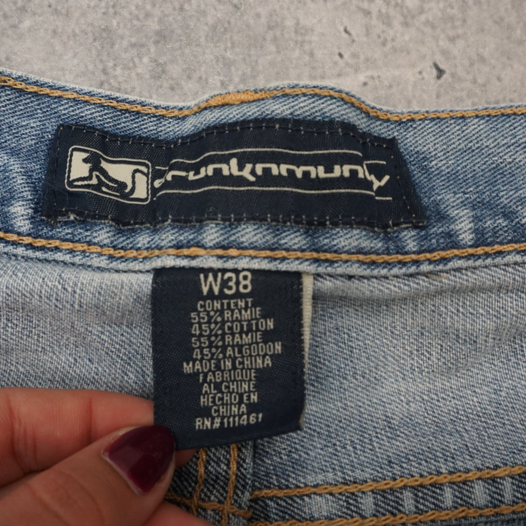 2000s Funknmuny Baggy Light Wash Jorts