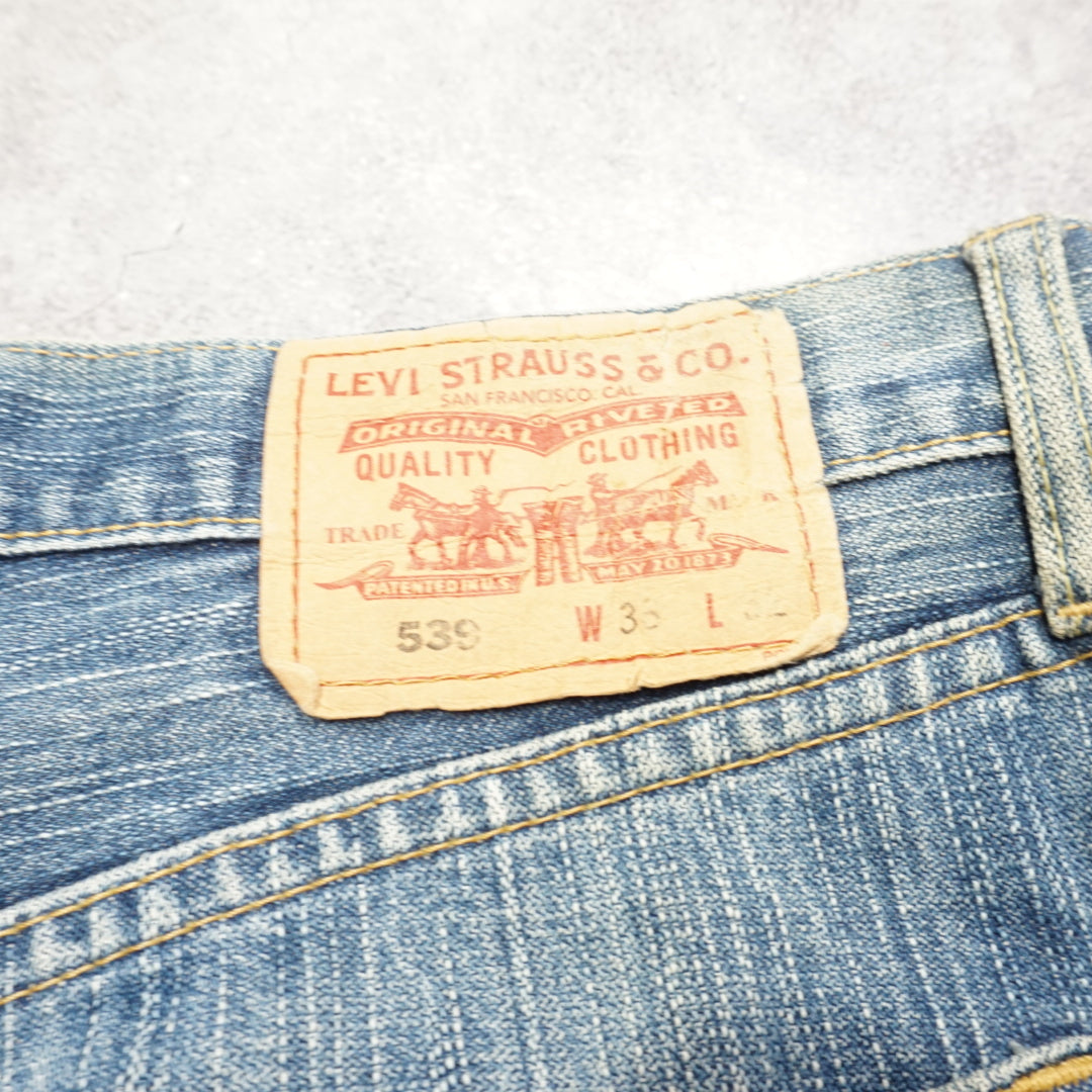 90s Levi Strauss & Co. Jeans