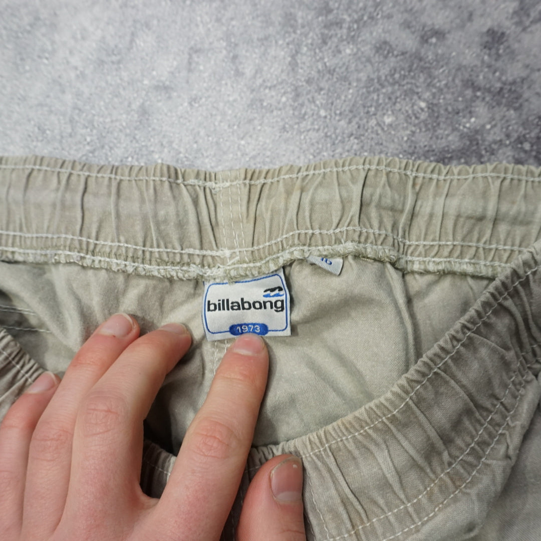 2000s Billabong Cargo Pants