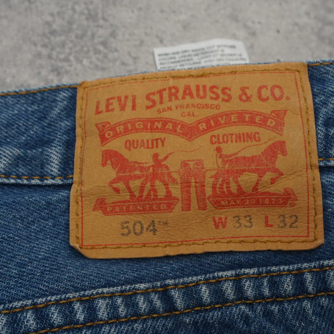 Levi's 504 Straight Jeans