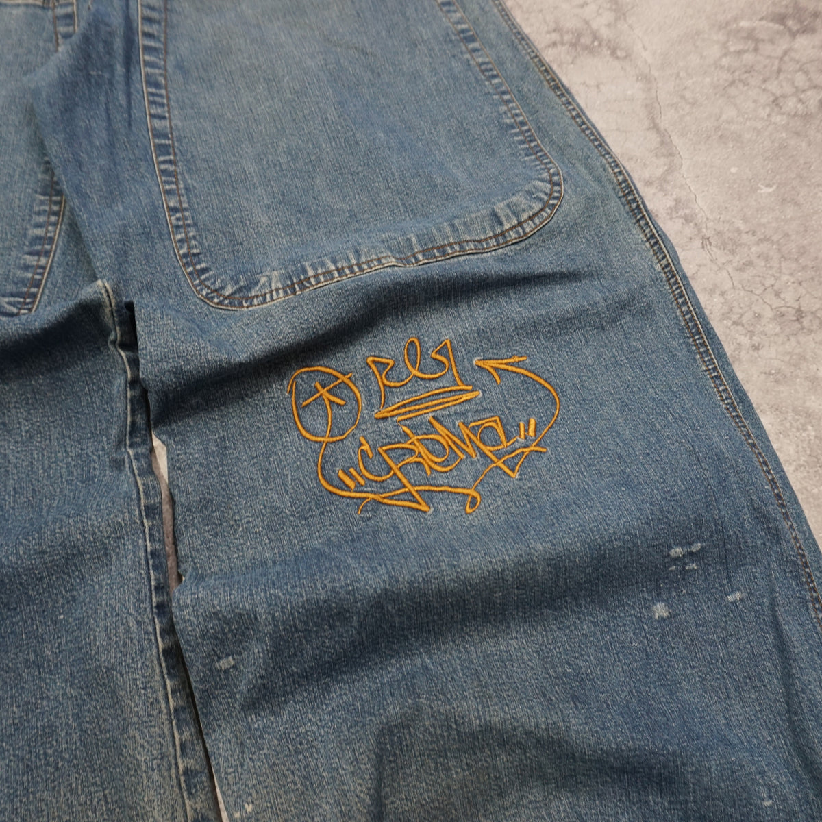 2000s Baggy Jeans