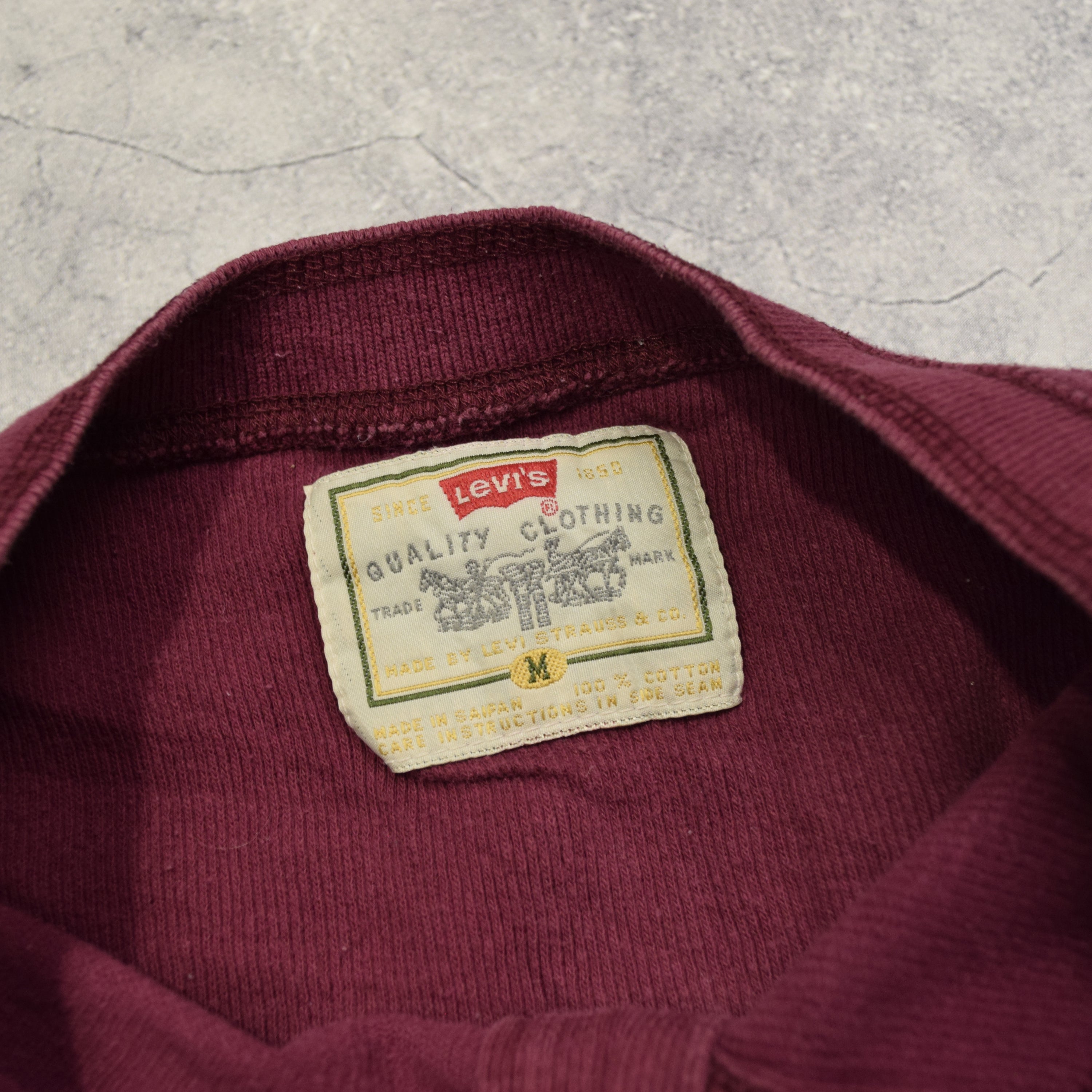 90s Levi's Henley T-Shirt