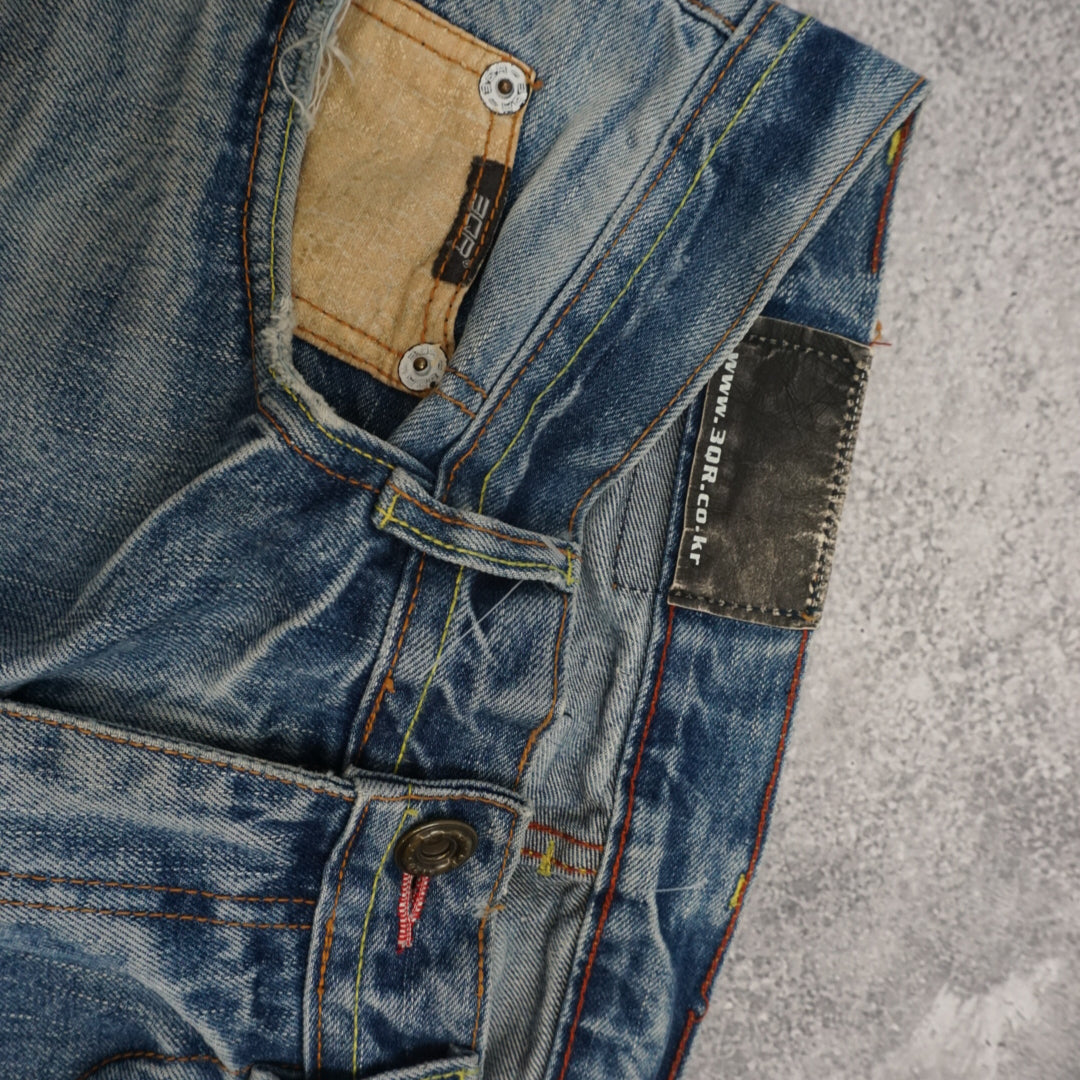 Ecko Faded Distressed Jeans