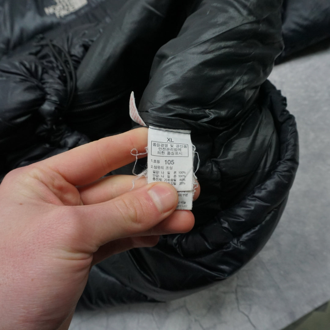 The North Face 700 Hooded Puffer Jacket