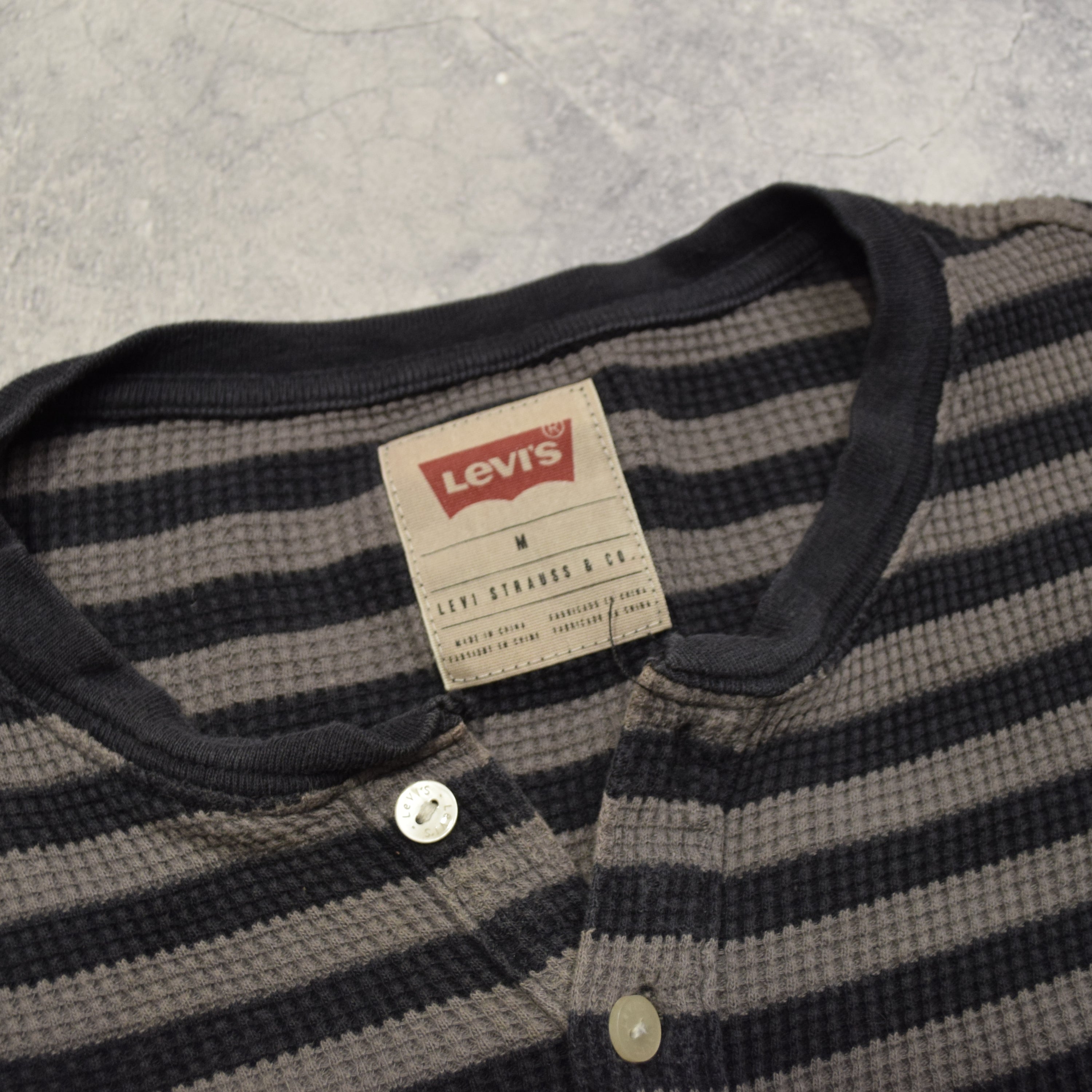 2000s Levi's Striped Henley T-Shirt