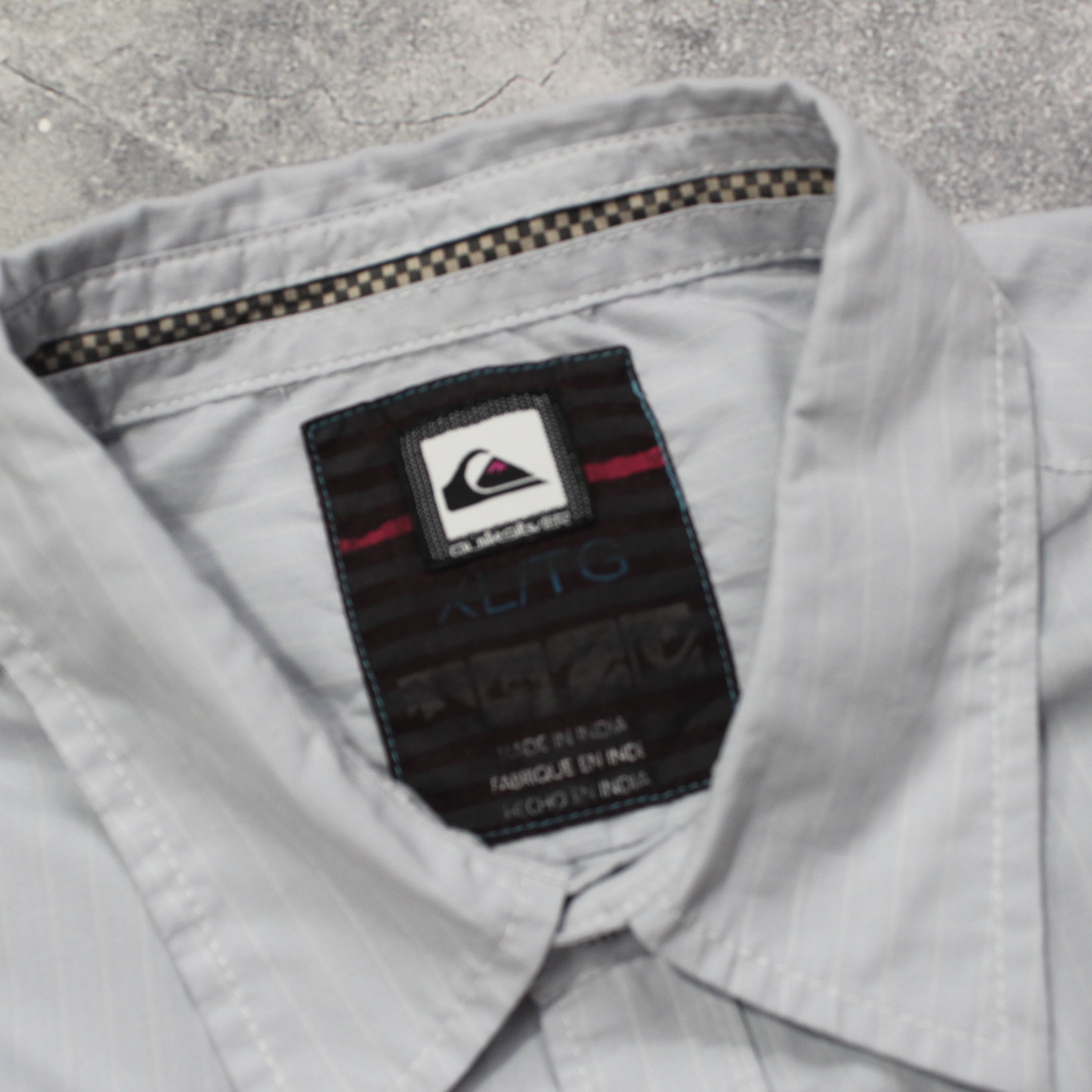 2000s Quiksilver Short Sleeve Button Up