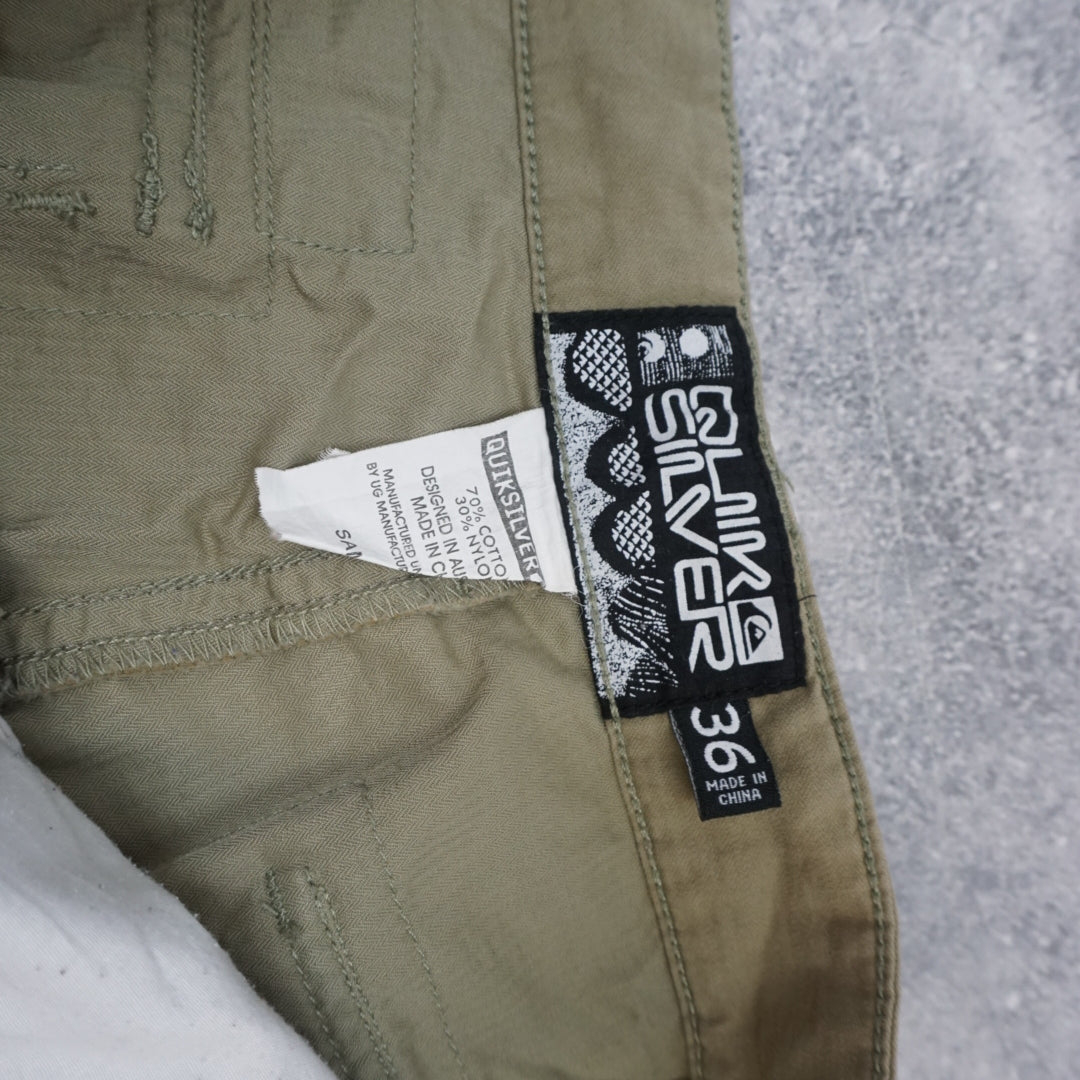 2000s Quiksilver Shorts Cargo Shorts