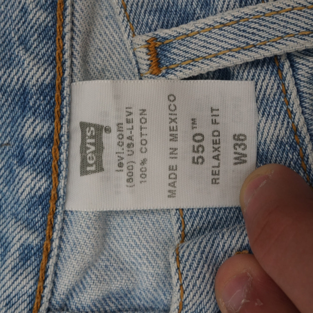 90s Levi's 550 Relaxed Fit Jorts