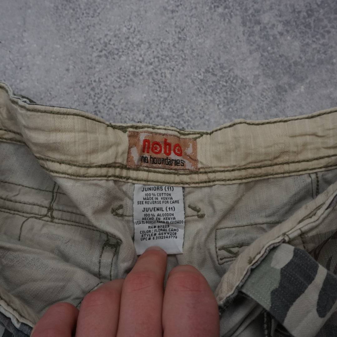 2000s No Boundaries Camo Cargo Pants