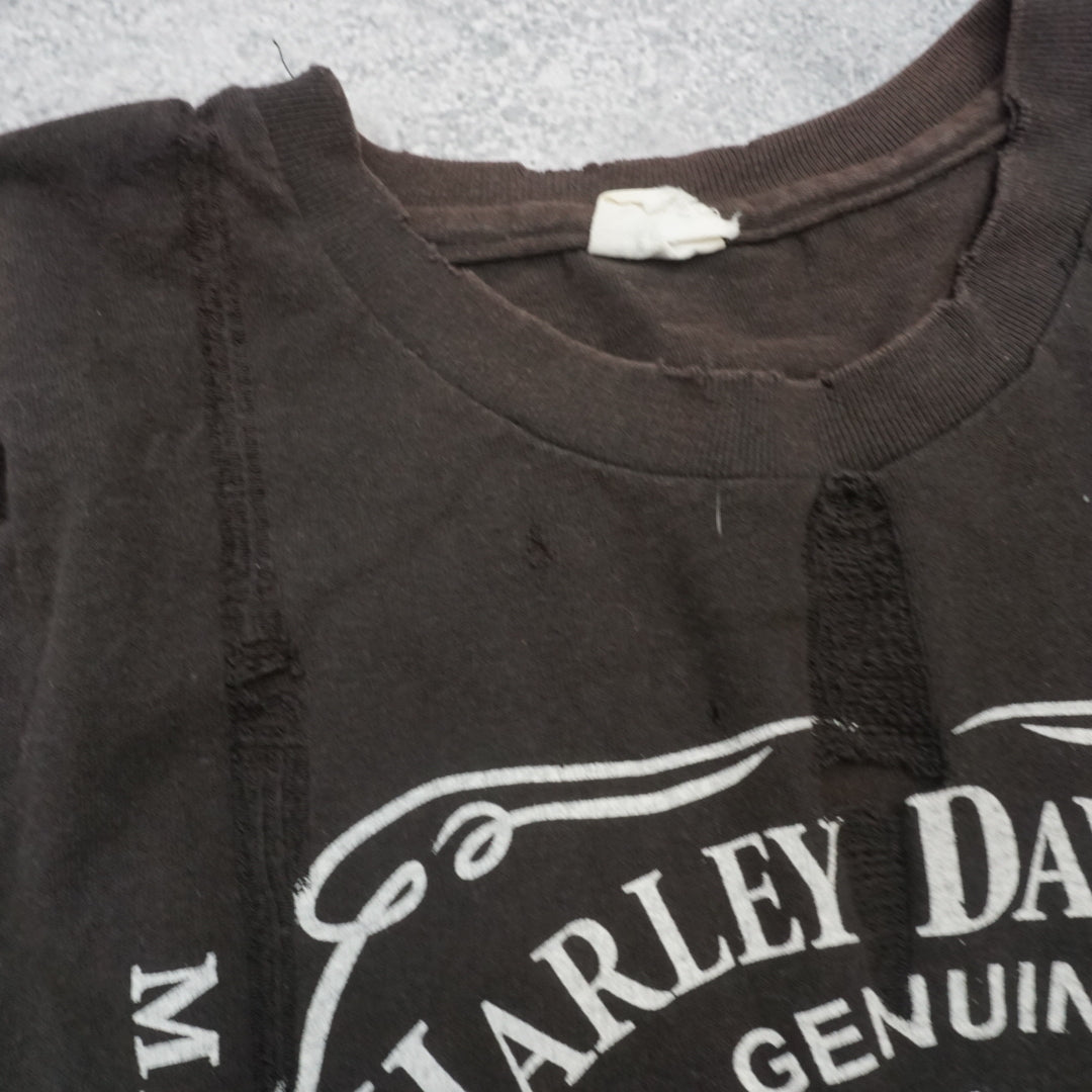 90s Harley Davidson Lancaster Milwaukee  T-Shirt