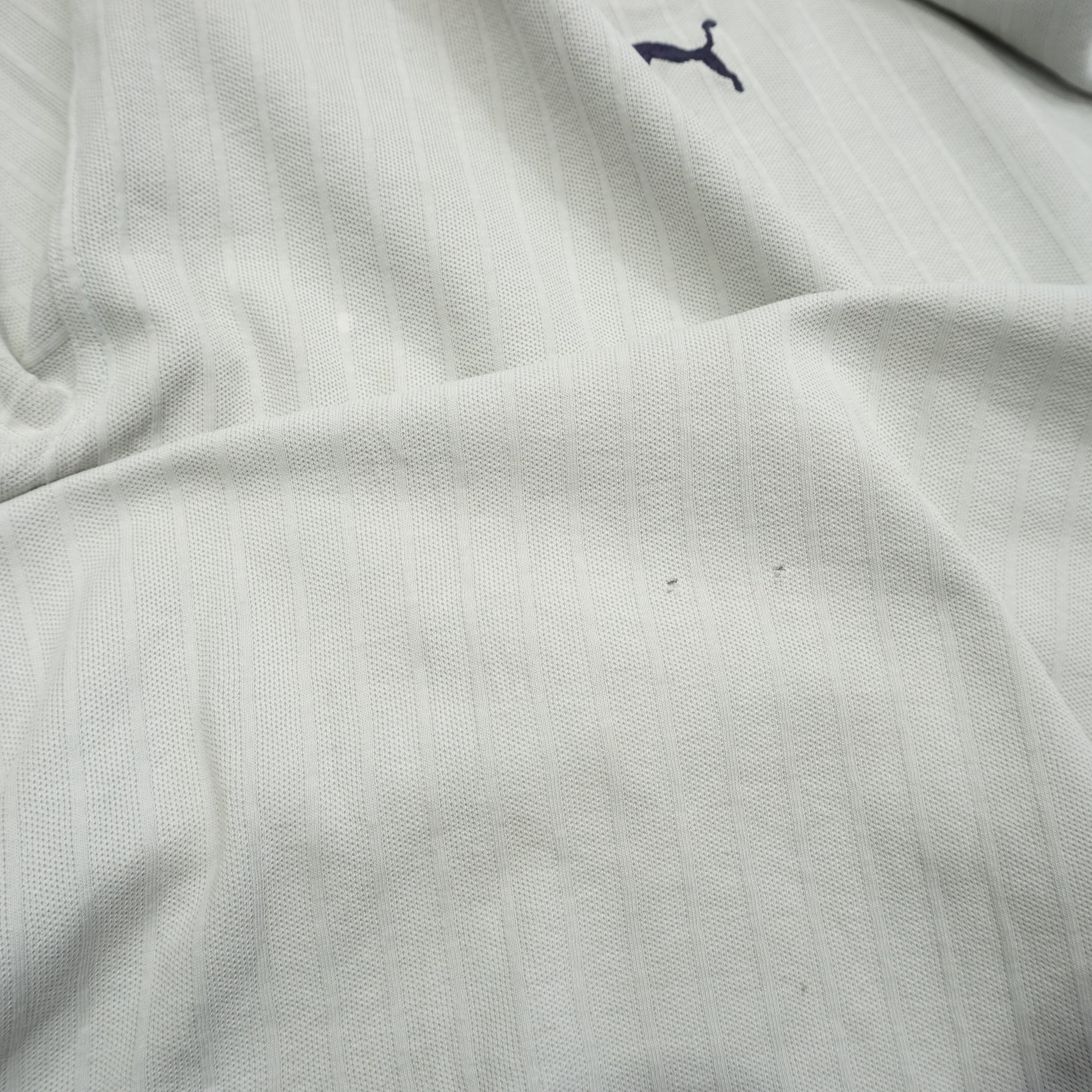 2000s Puma V-Neck T-Shirt