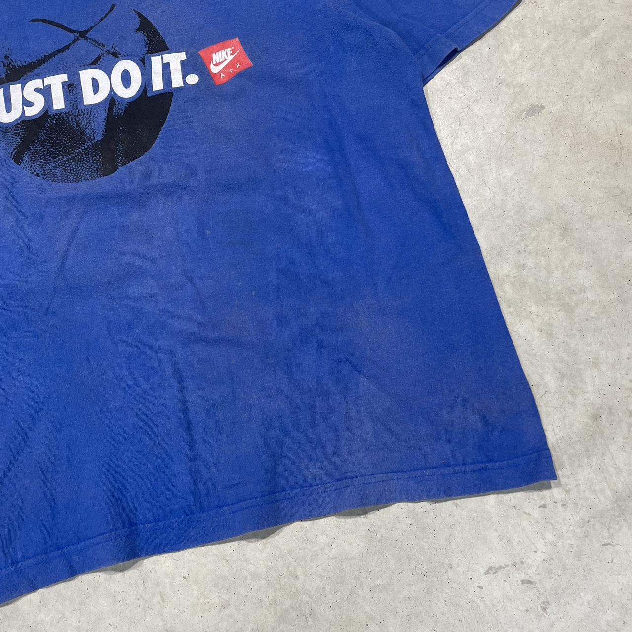 2000s Nike Graphic T-Shirt
