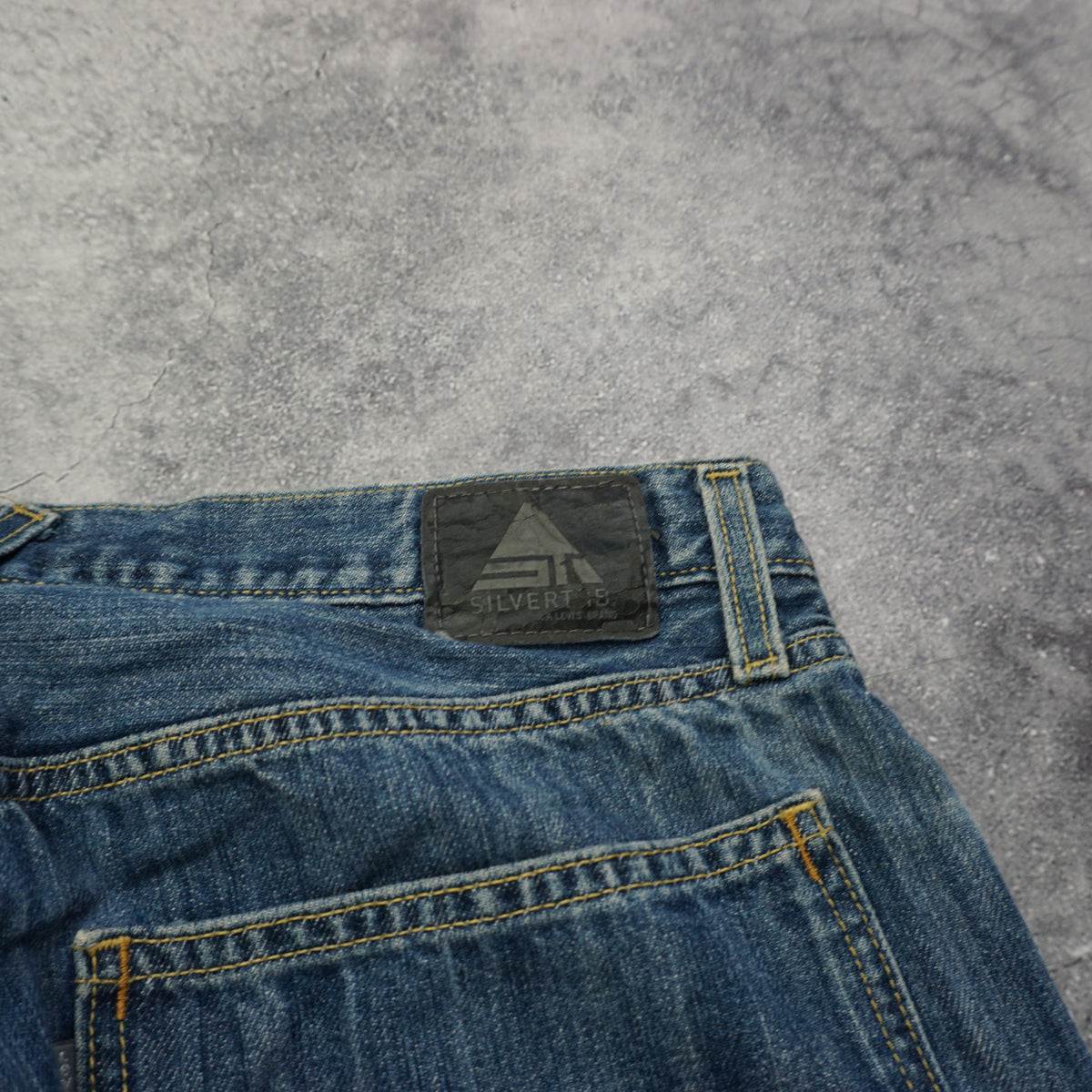 2000s Levi's Silvertab Jeans