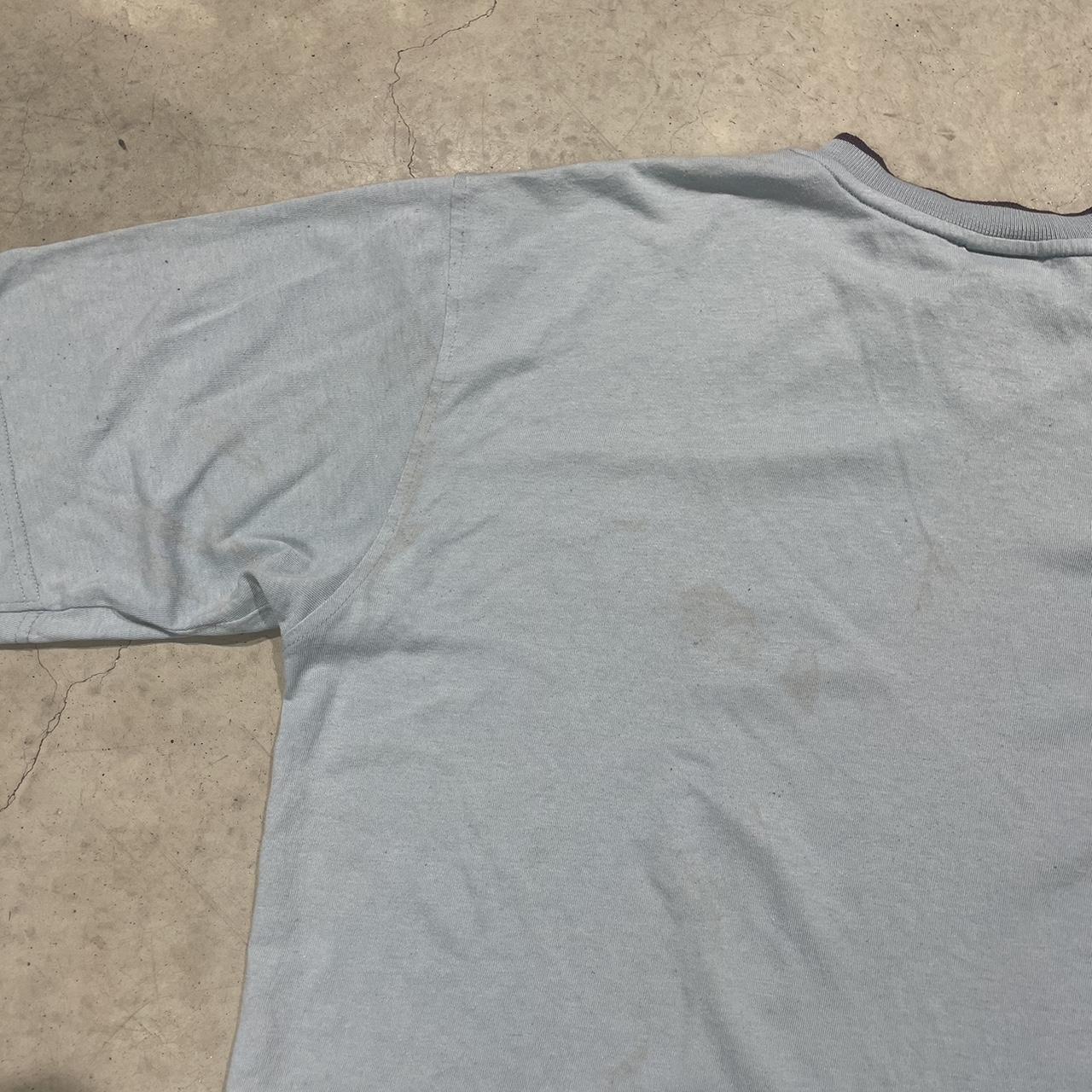 2000s Umbro V Neck T-Shirt
