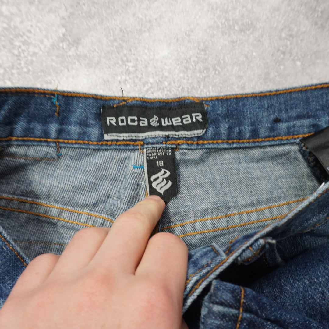 2000s Rocawear Embroidered Detail Jeans