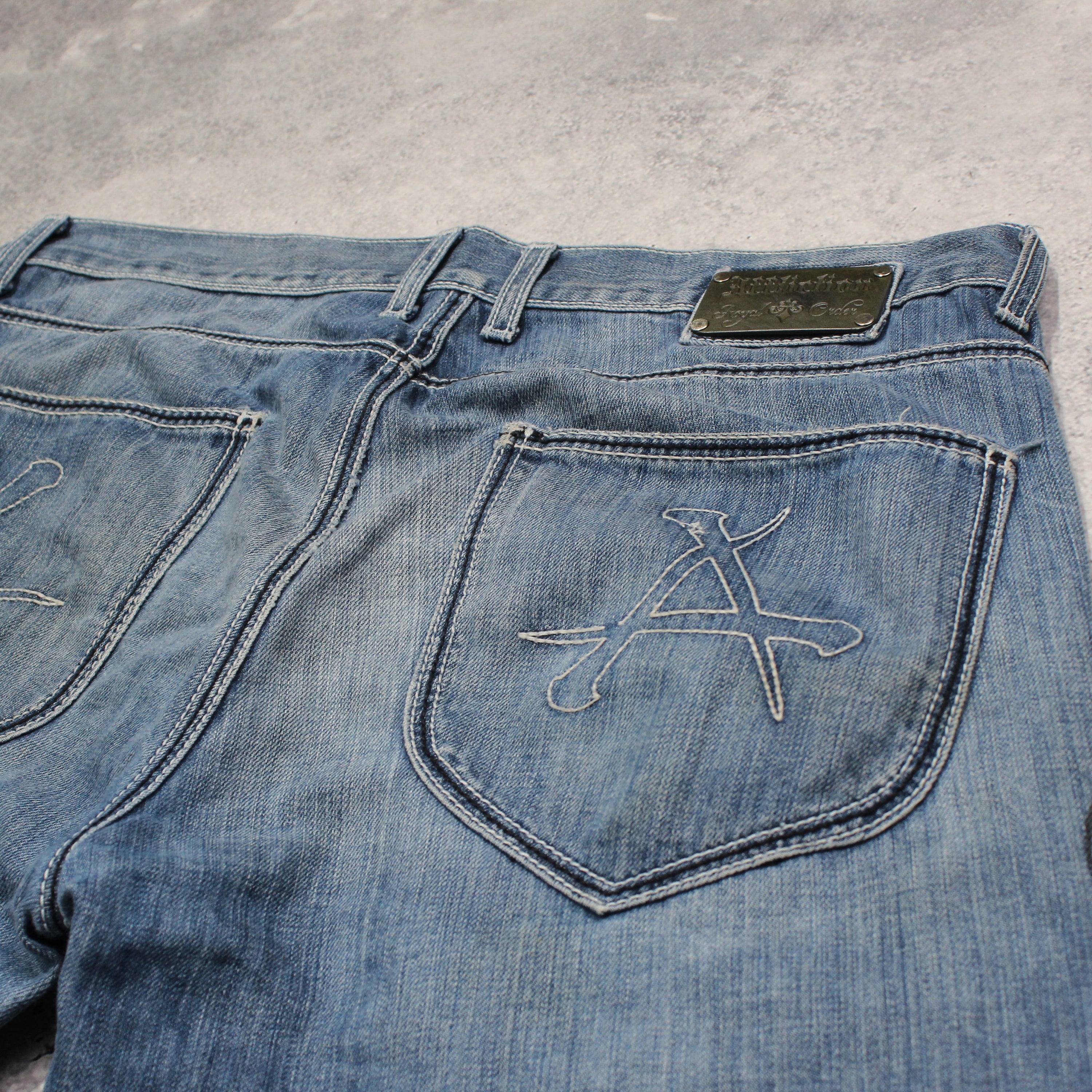 2000s Affliction Skull Printed Jeans