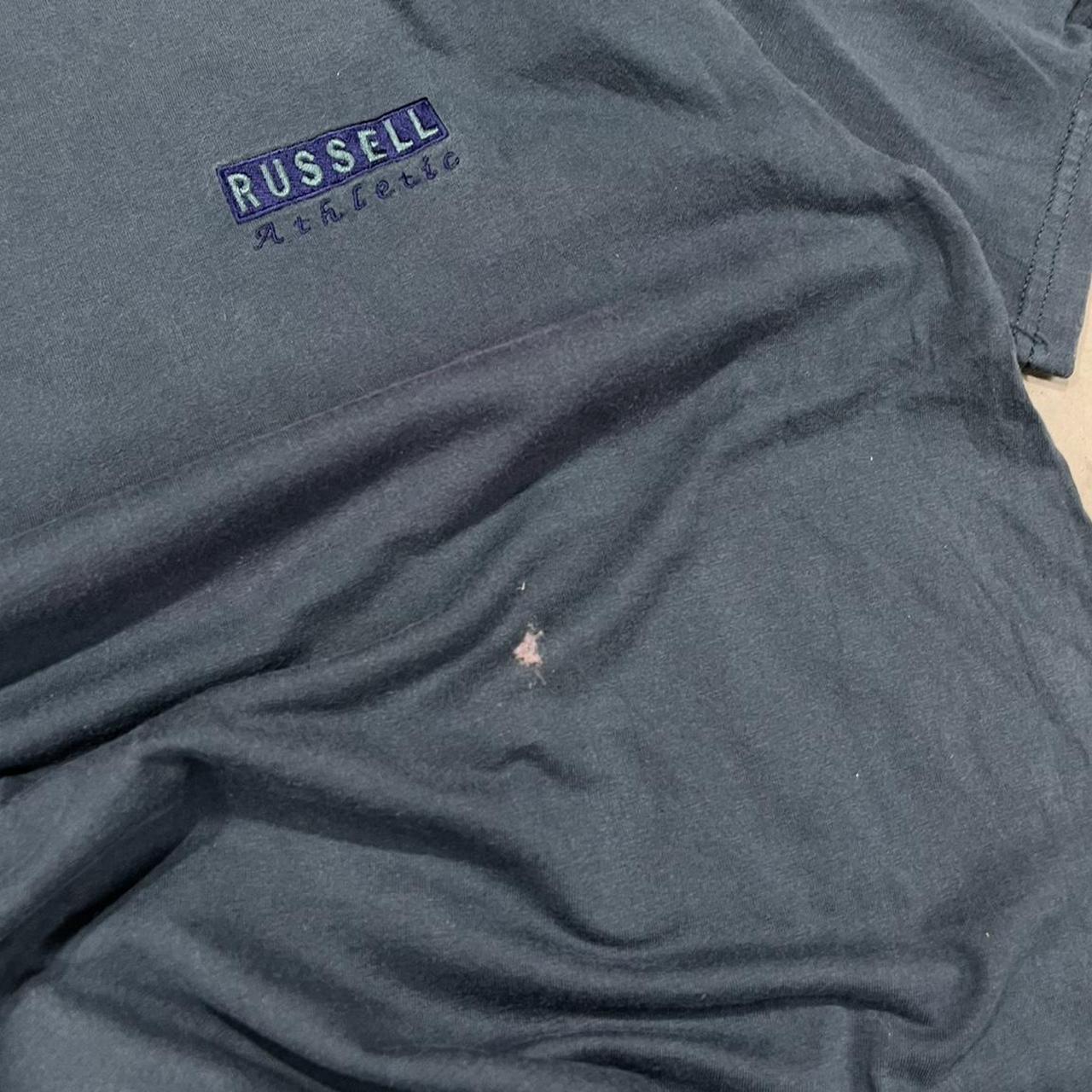 2000s Russell Athletic T-Shirt V Neck