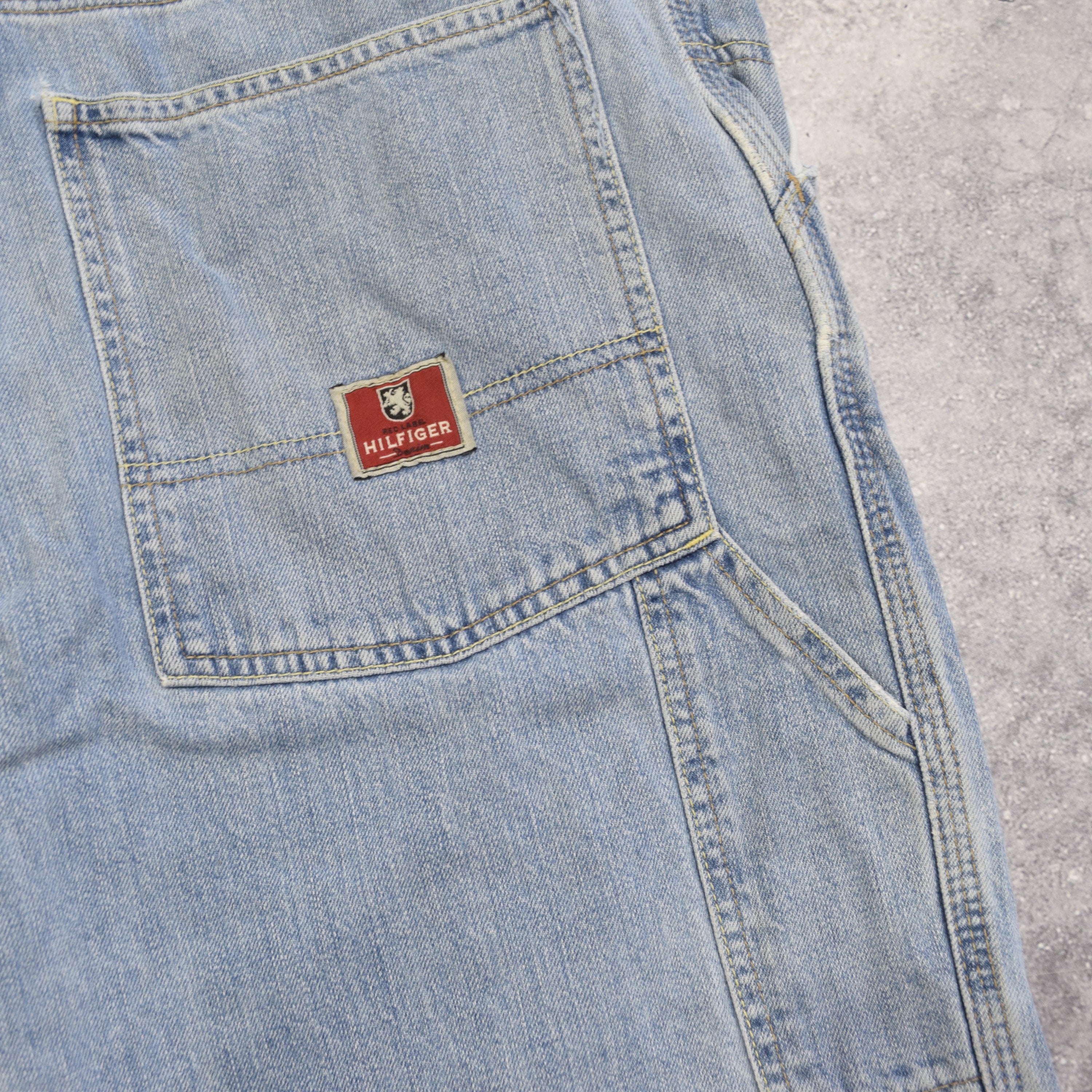 90s Hilfiger Carpenter Jorts