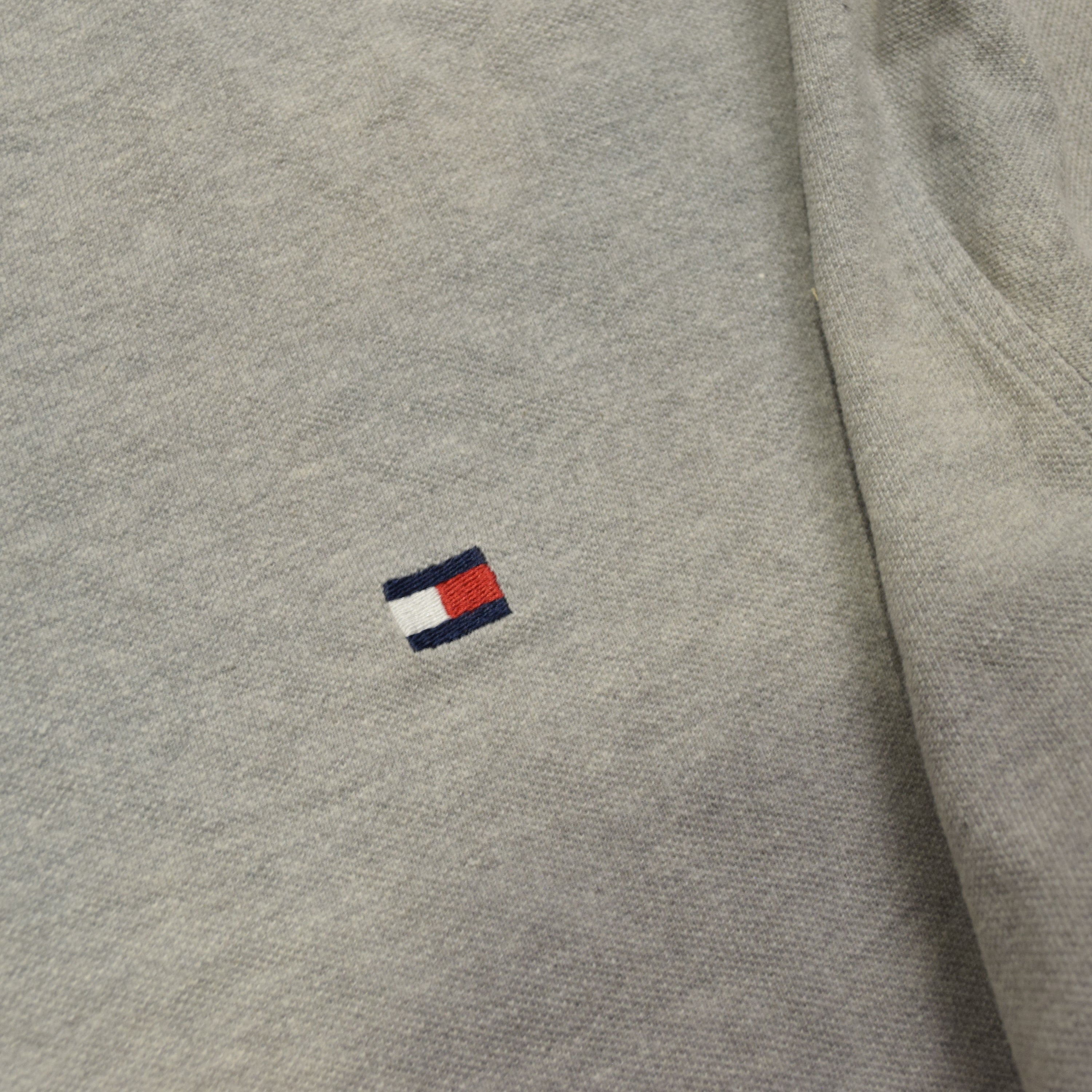 2000s Tommy Hilfiger T-Shirt