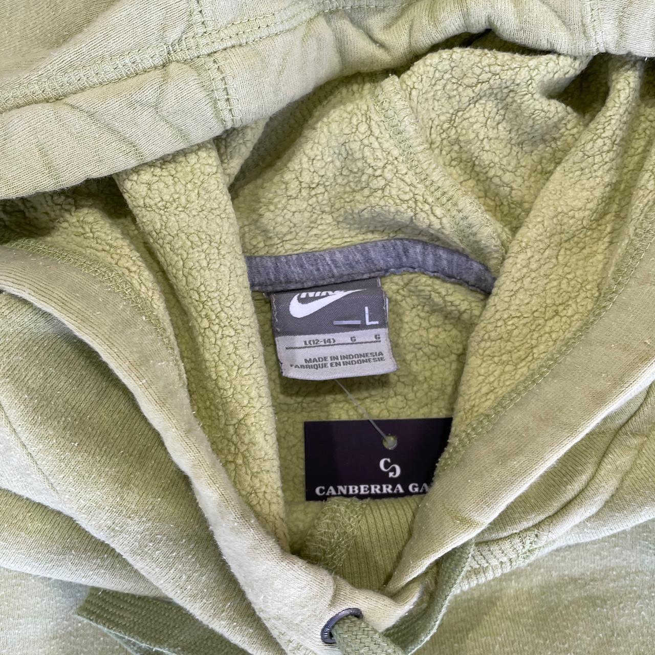2000s Nike Hoodie