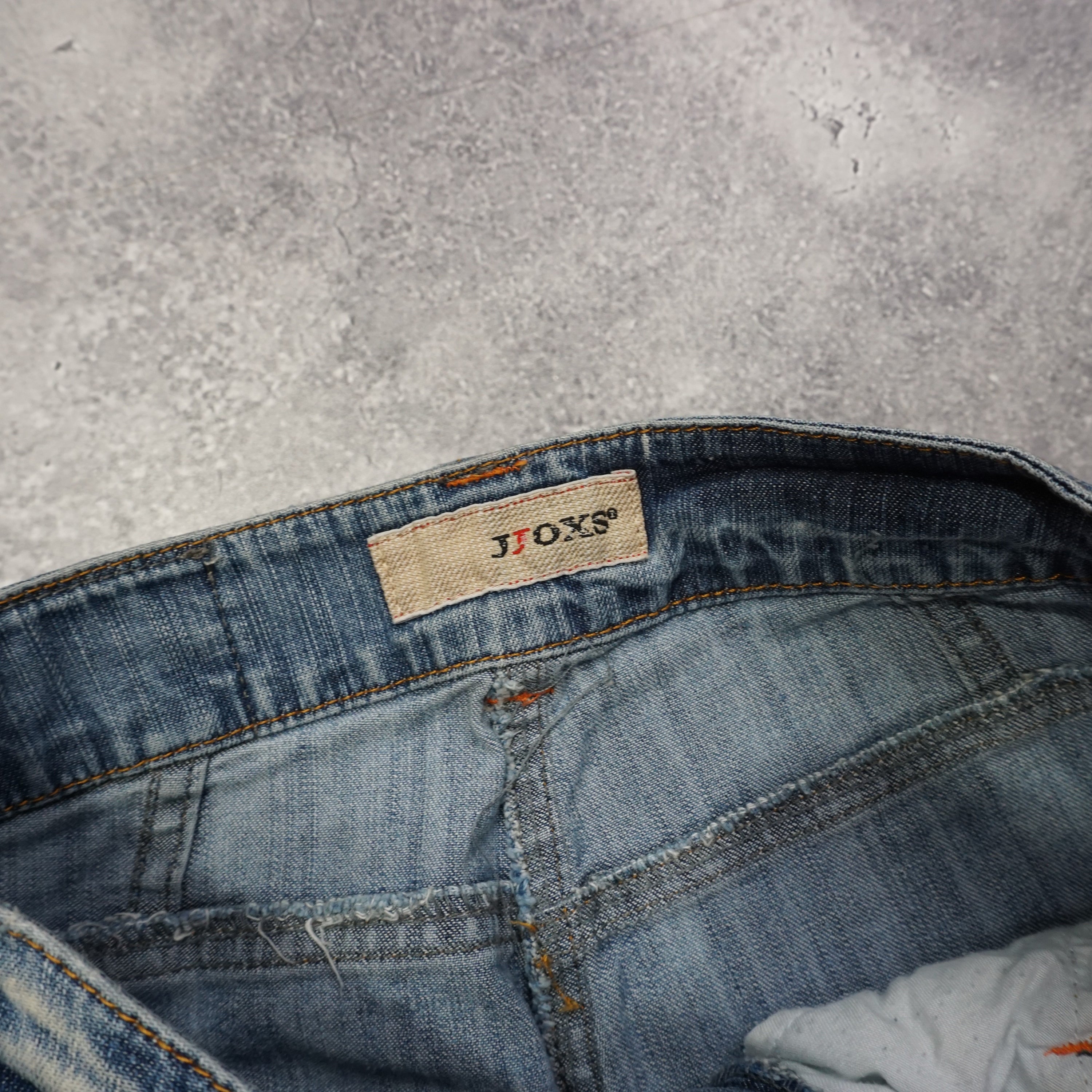 2000s Jox's Embellished Capri Jeans