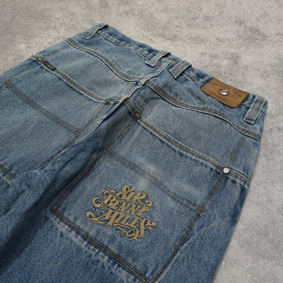 2000s Sir Benny Miles Jeans