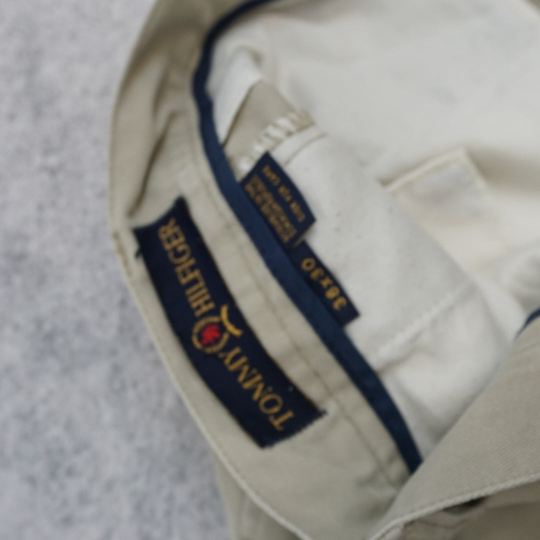 90s Tommy Hilfiger Pleated Chino Shorts