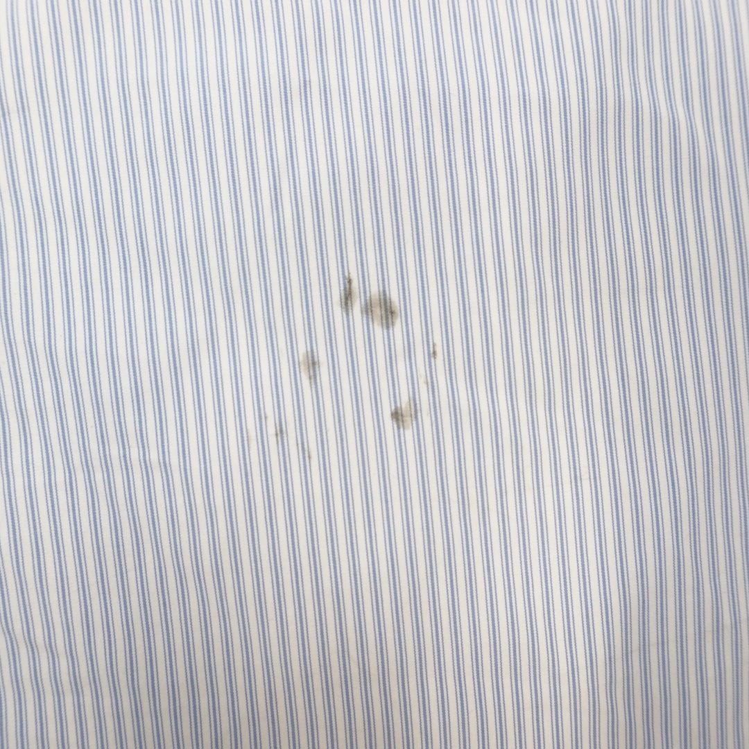 Carré Button Up