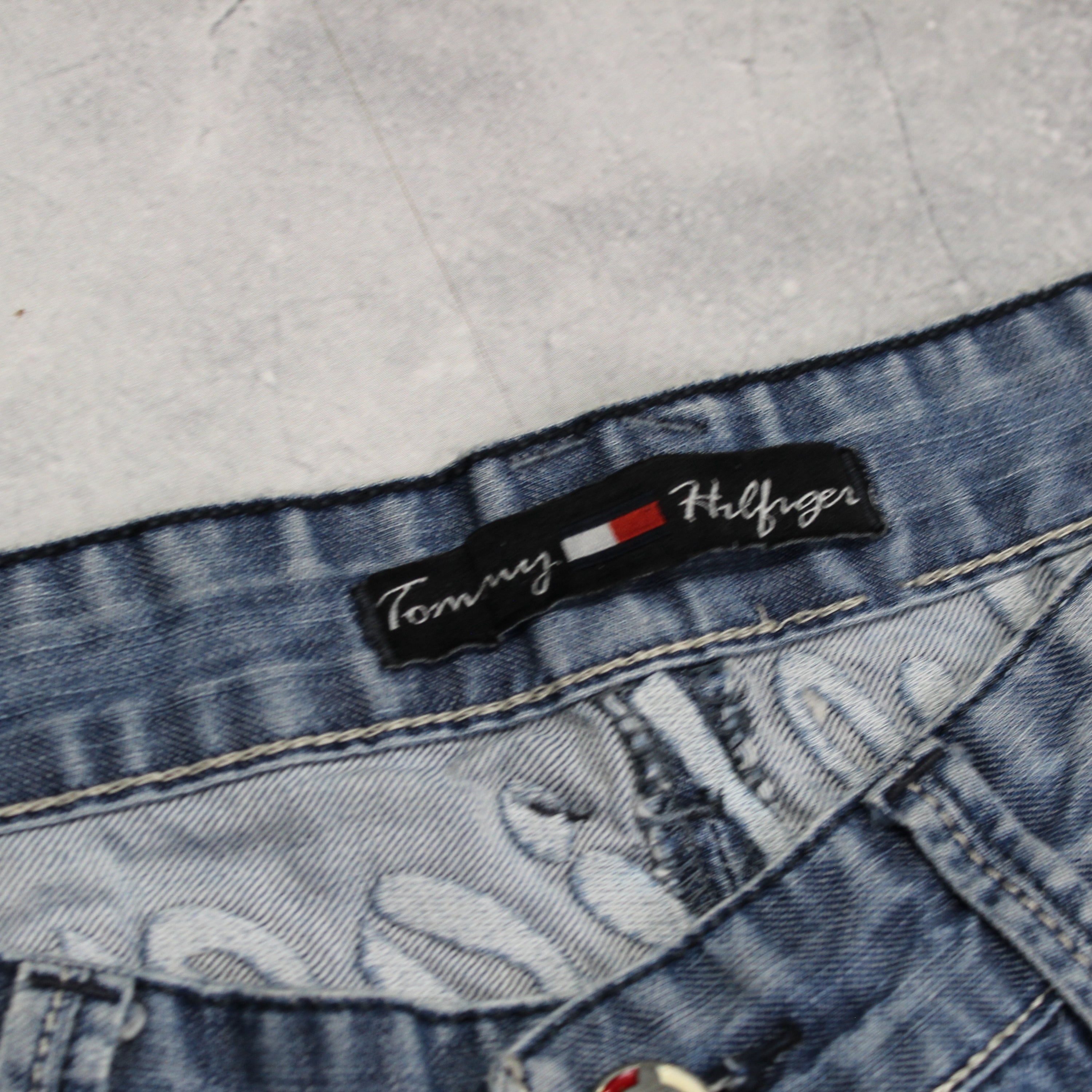 2000s Tommy Hilfiger Jeans