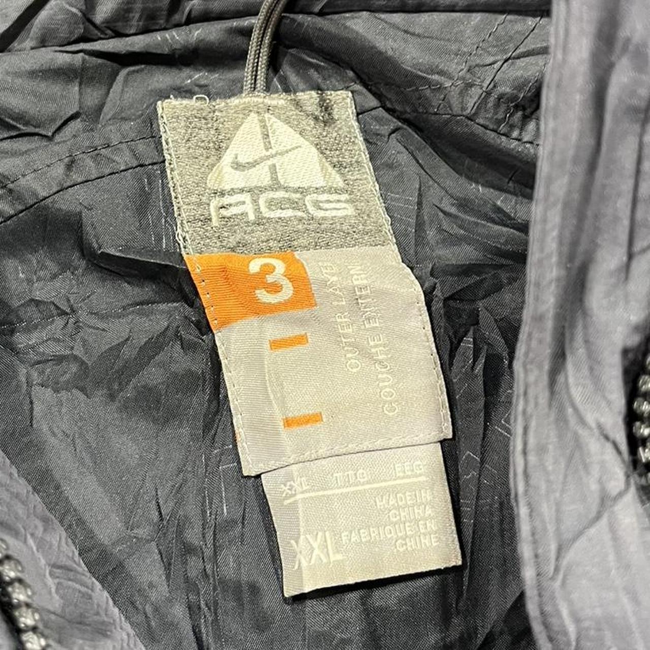 2000s Nike Puffer Jacket