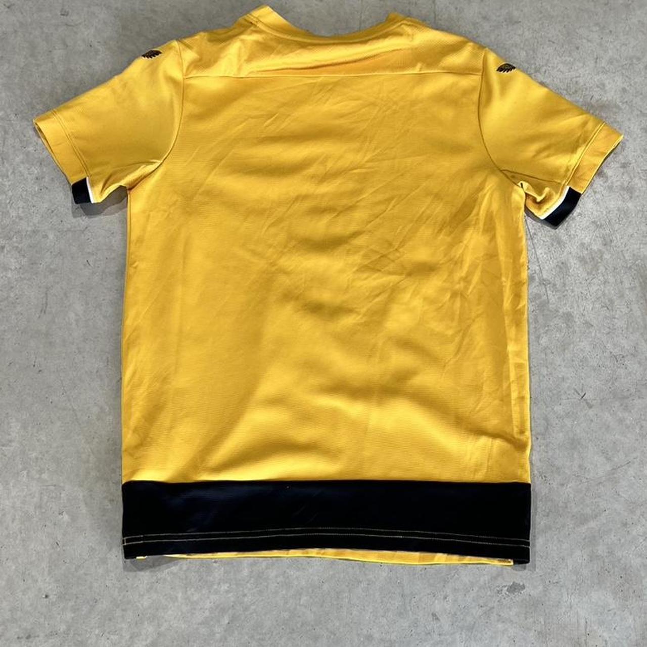 2000s Graphic Jersey