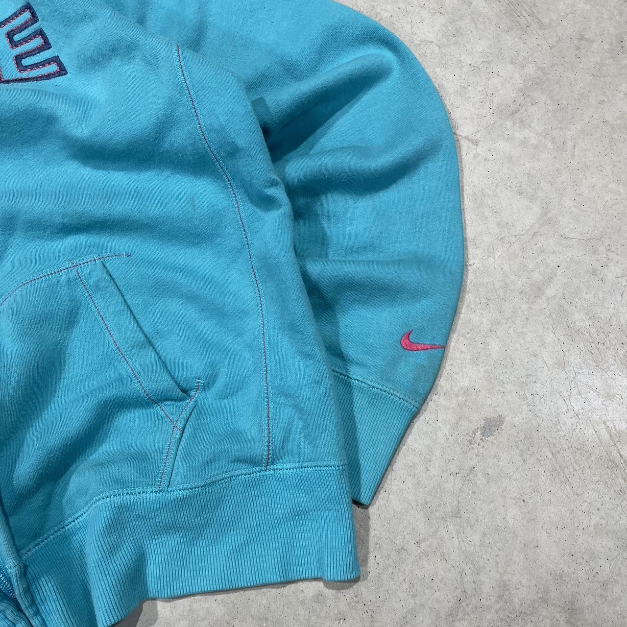 2000s Nike Hoodie