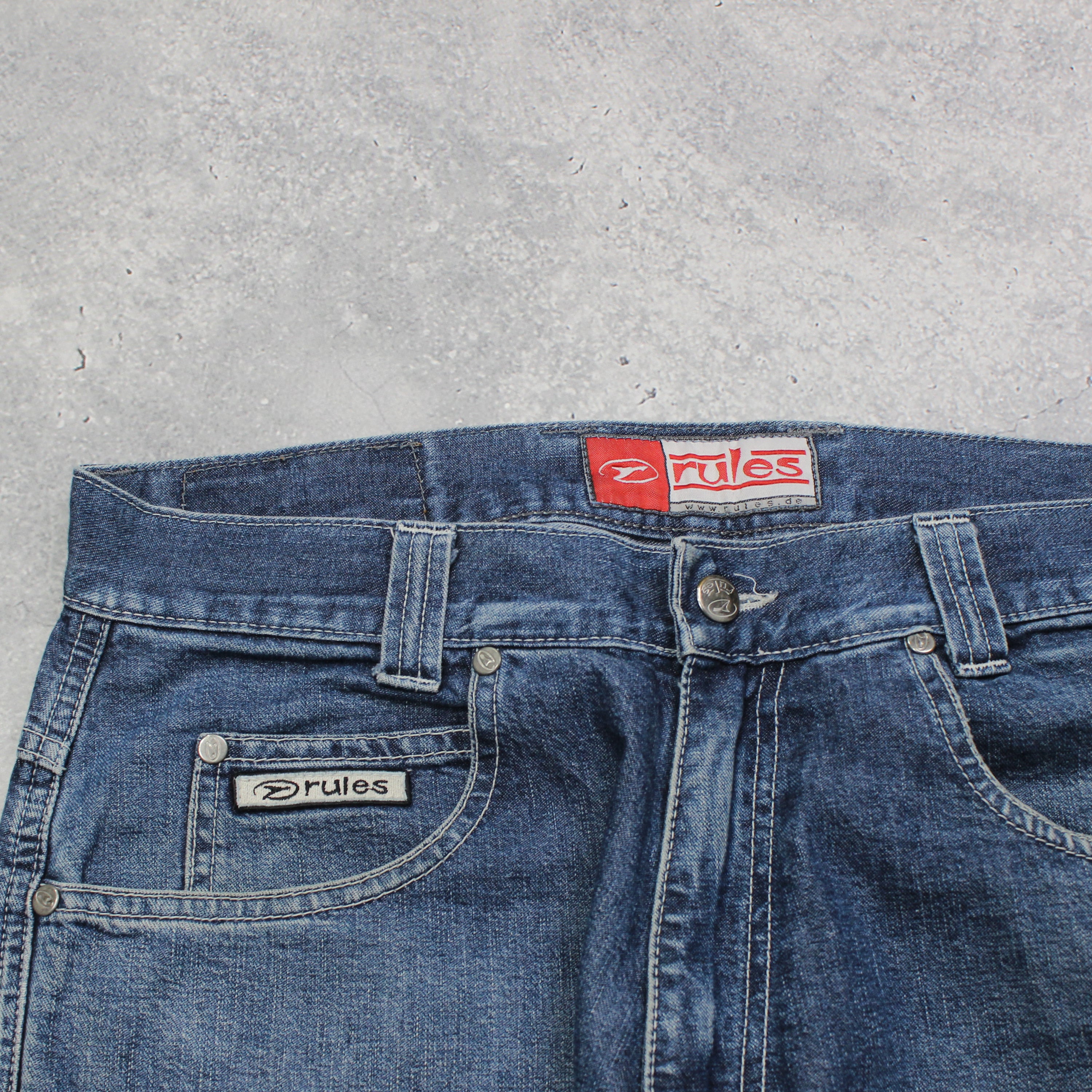 2000s Rules Light Wash Jeans