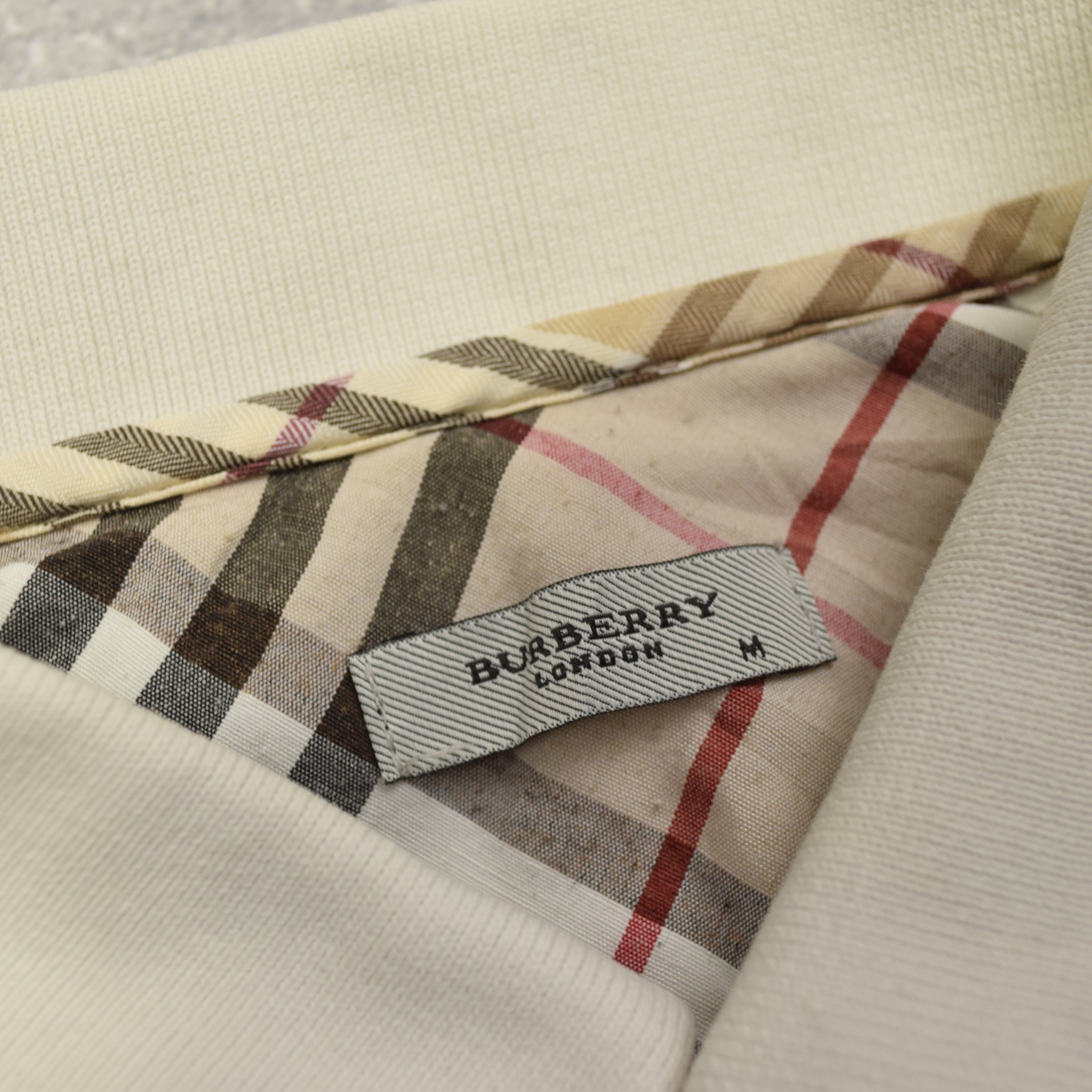 2000s Burberry Polo