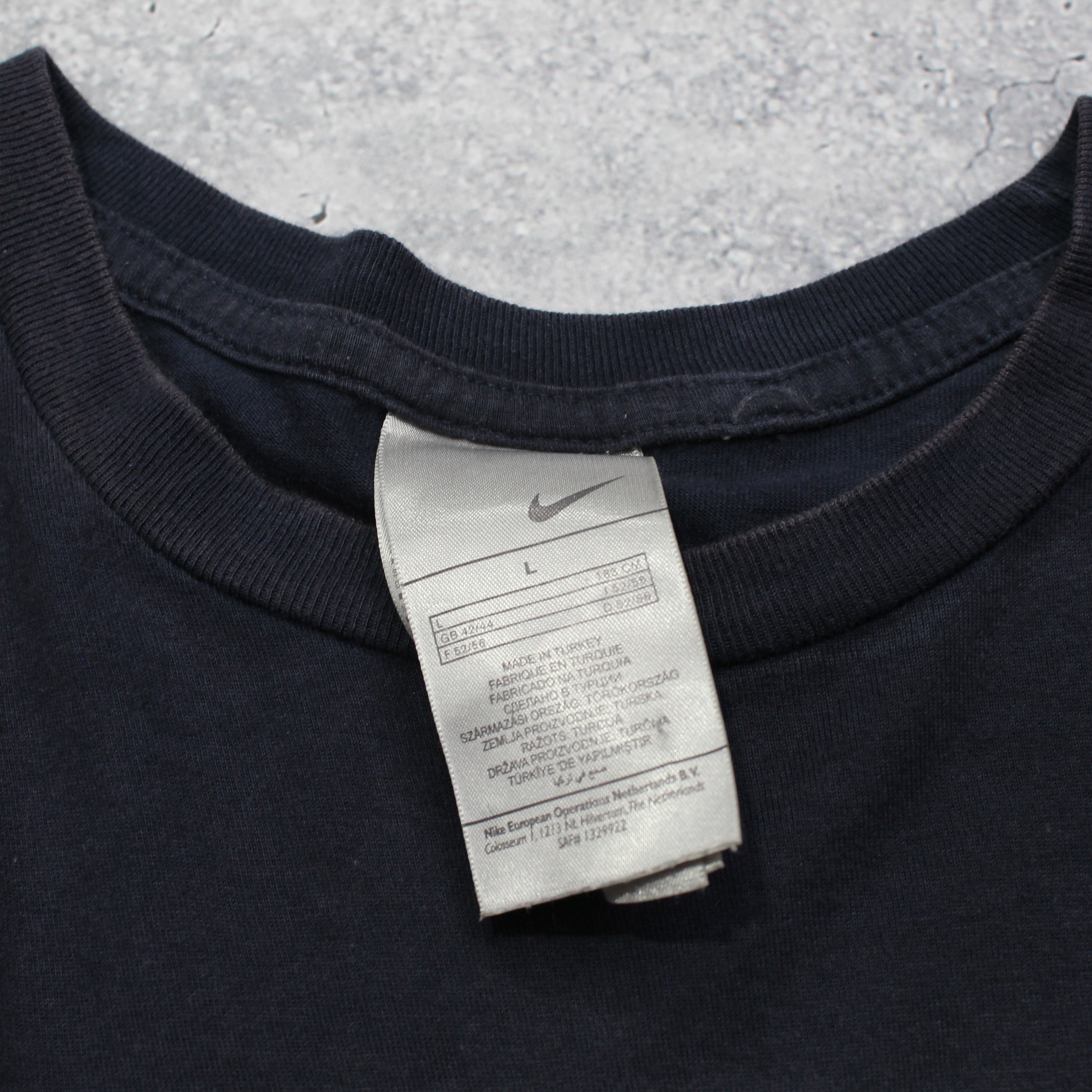 2000s Nike T-Shirt