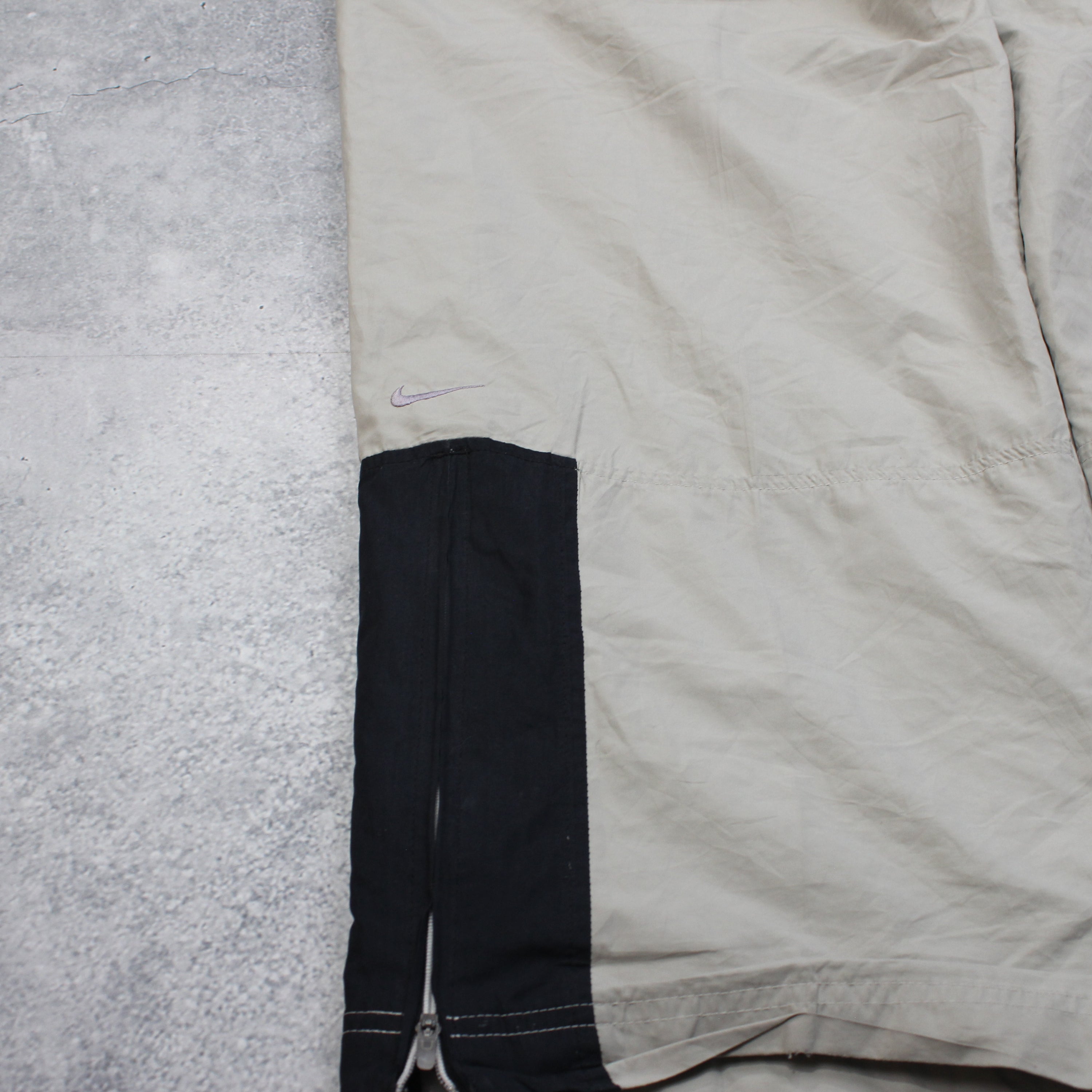 2000s Nike Lightweight Track Pants