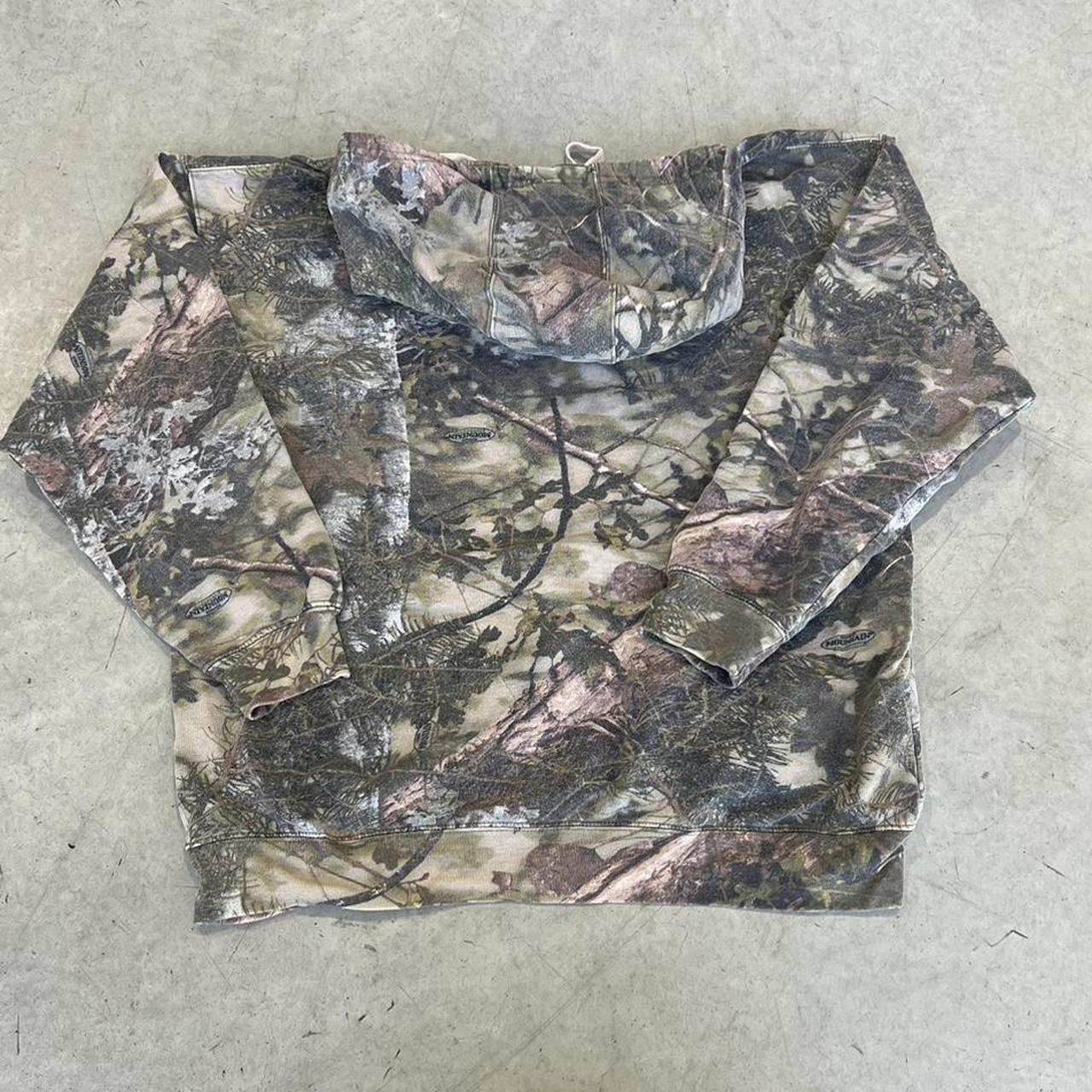 2000s Realtree Camo Hoodie